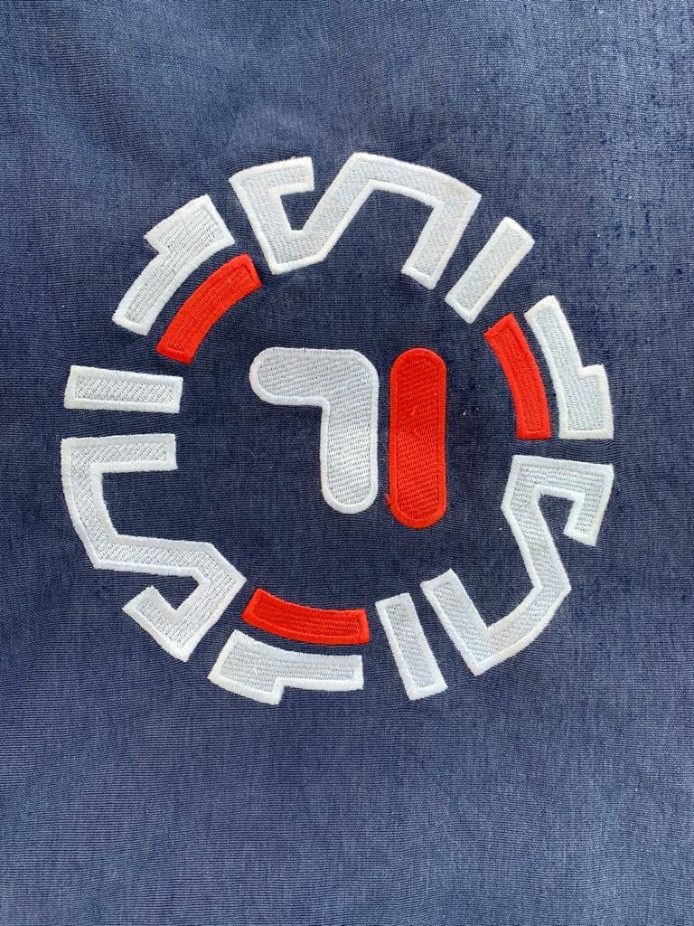 Fila Vintage Fila with Circle Logo Size US M / EU 48-50 / 2 - 7 Thumbnail