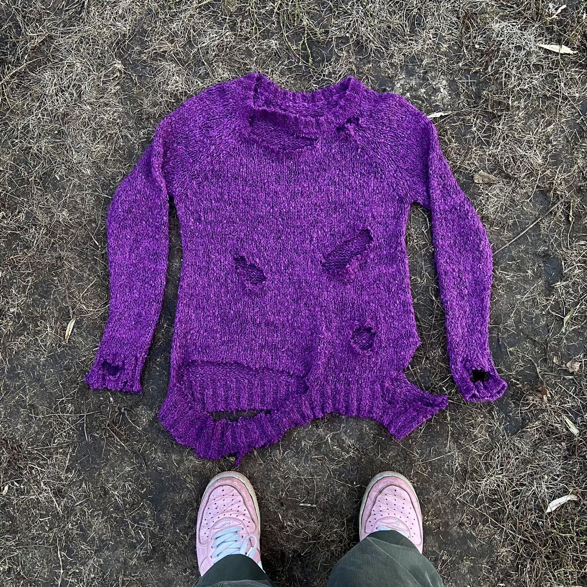 Vintage Vintage Y2K Distressed Mohair Sweater Grunge Purple Logo L Size L / US 10 / IT 46 - 1 Thumbnail