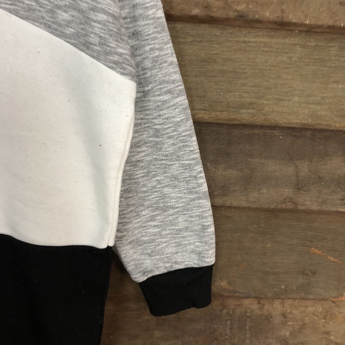 Japanese Brand × OVER THE STRiPES Galyge Stripe Hoodies sweatshirt #5679 Size US L / EU 52-54 / 3 - 4 Thumbnail