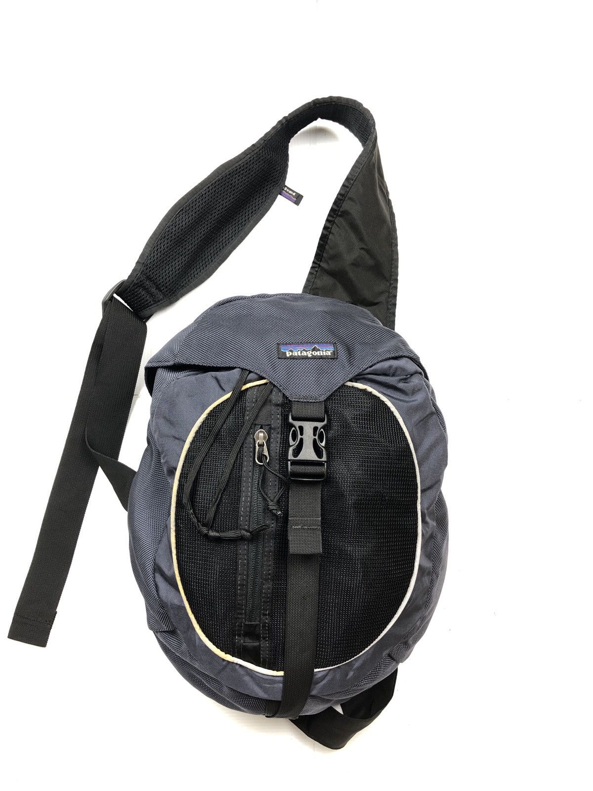 Patagonia Y2K Patagonia Crossbody Size ONE SIZE - 1 Thumbnail
