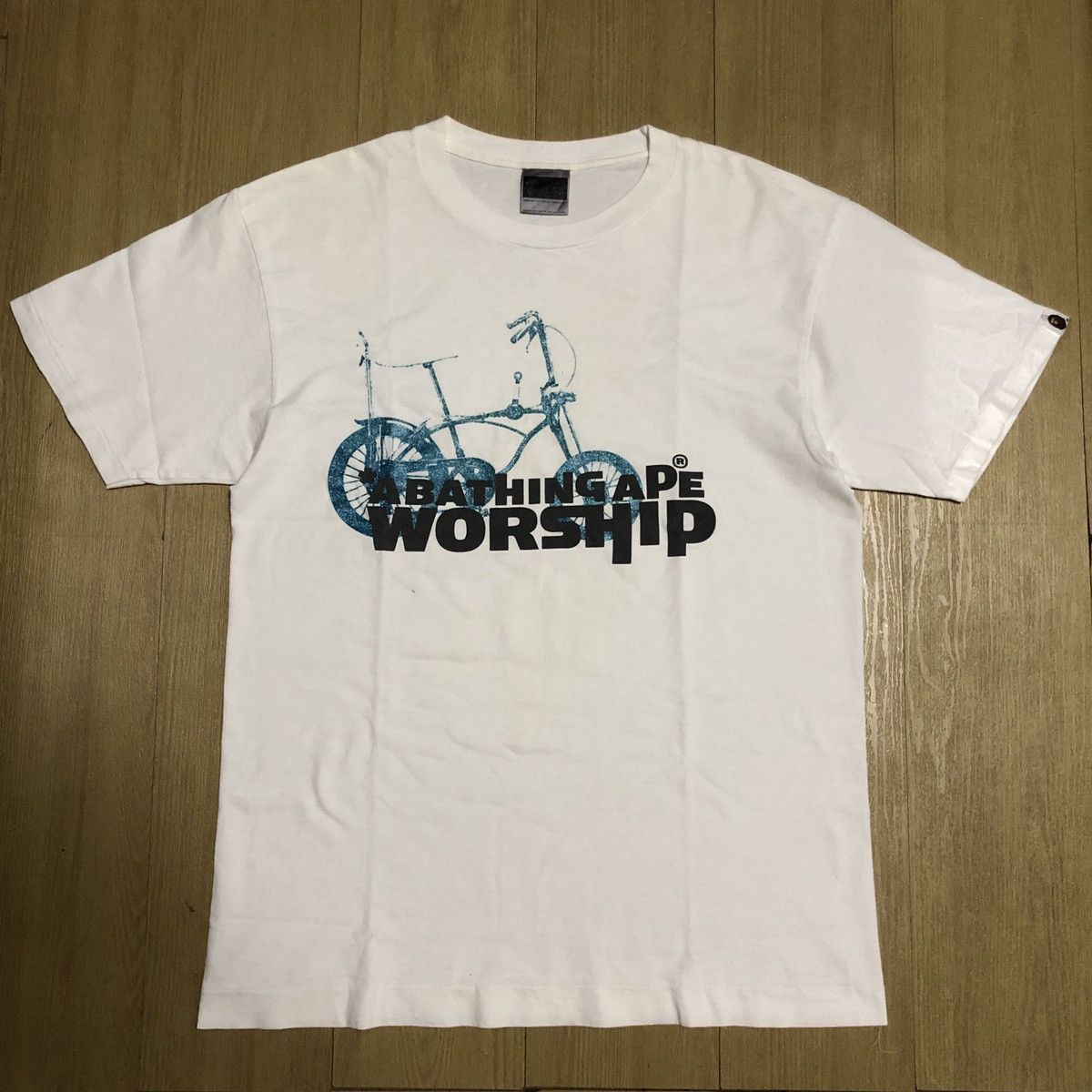 Bape OG Vintage 2000 A Bathing Ape Worship T-shirts Size US L / EU 52-54 / 3 - 1 Thumbnail