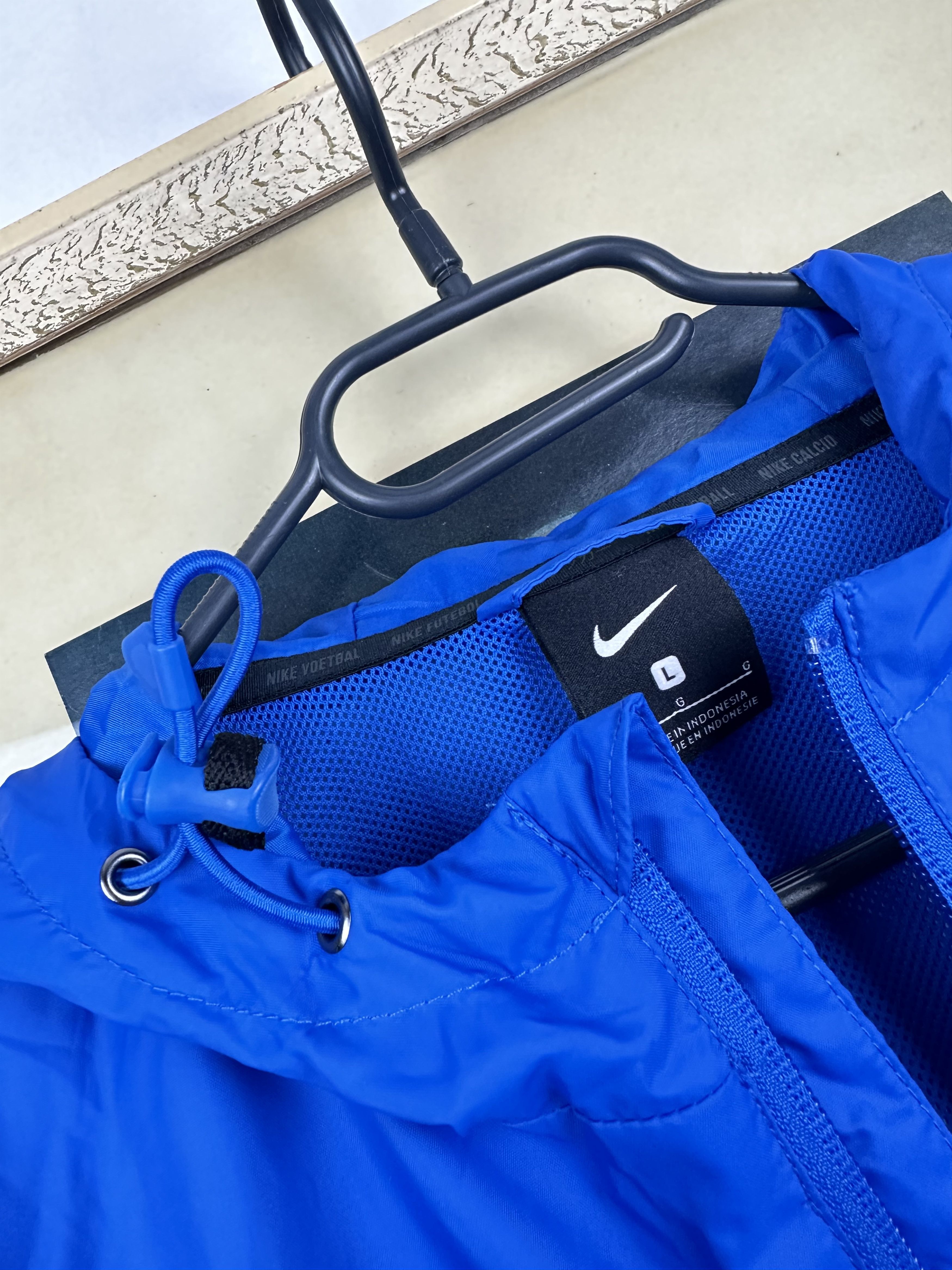 Nike Nike Bochum Football Jacket Soccer Windbreaker Rare Size US L / EU 52-54 / 3 - 4 Thumbnail