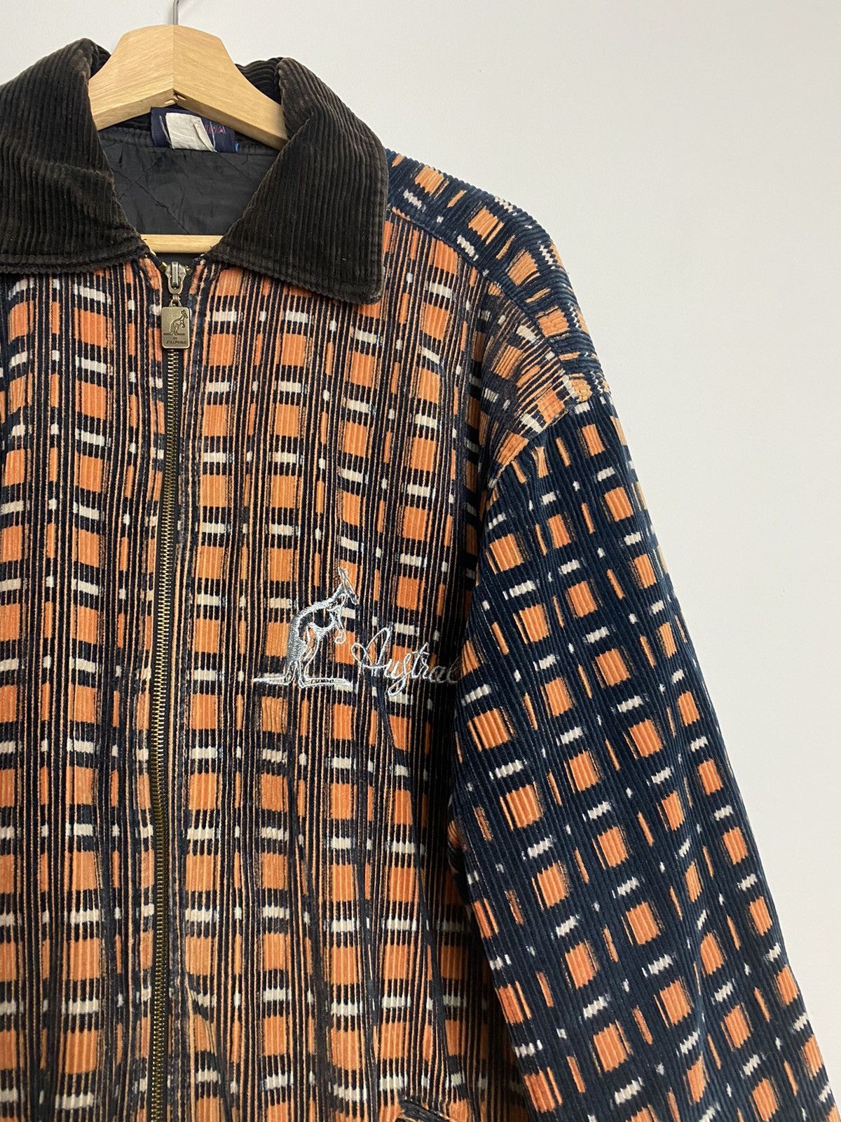 Vintage Vintage 90s Avant Garde Australian Corduroy Rare Jacket XL Size US XL / EU 56 / 4 - 3 Thumbnail
