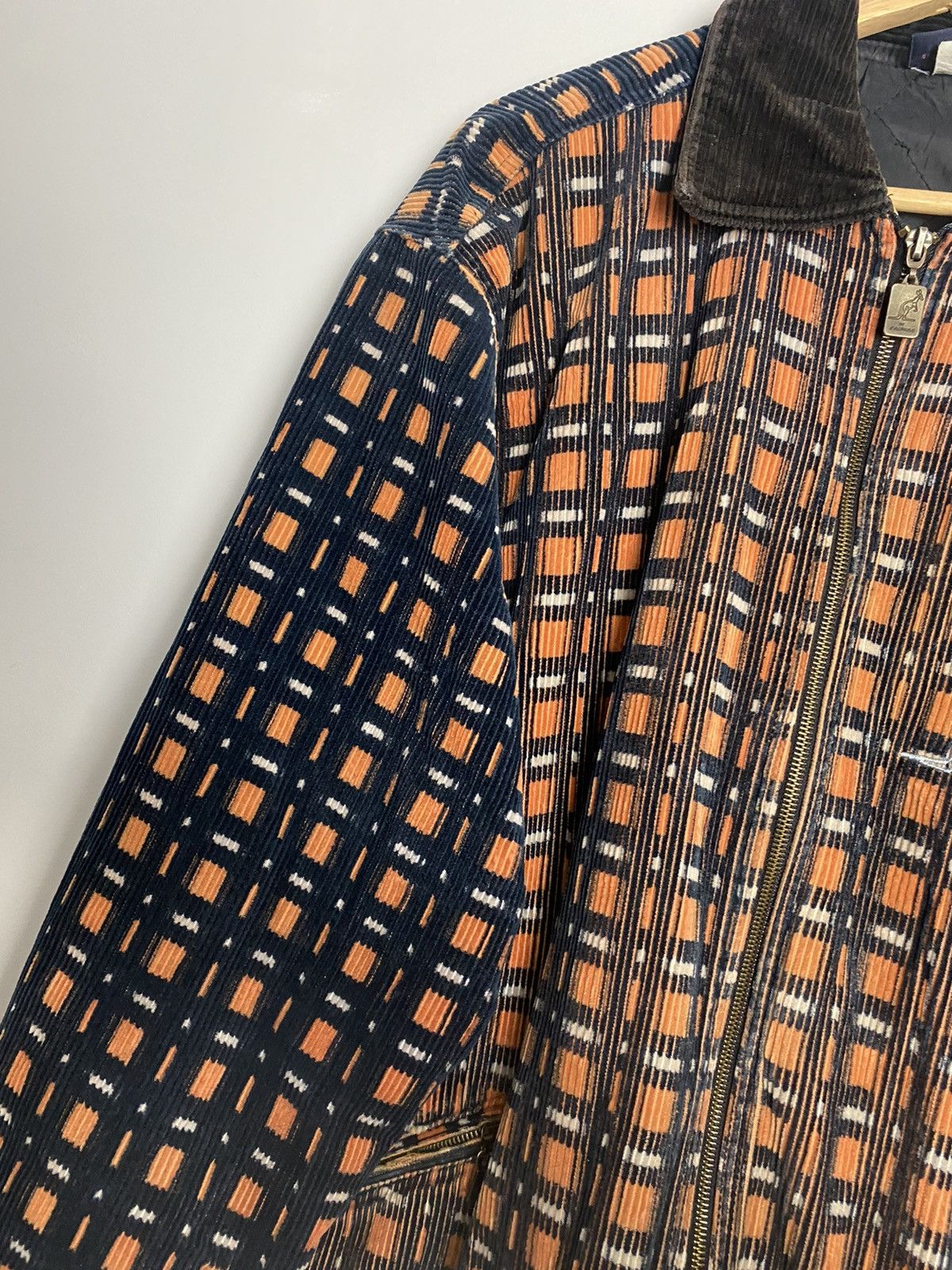 Vintage Vintage 90s Avant Garde Australian Corduroy Rare Jacket XL Size US XL / EU 56 / 4 - 4 Thumbnail