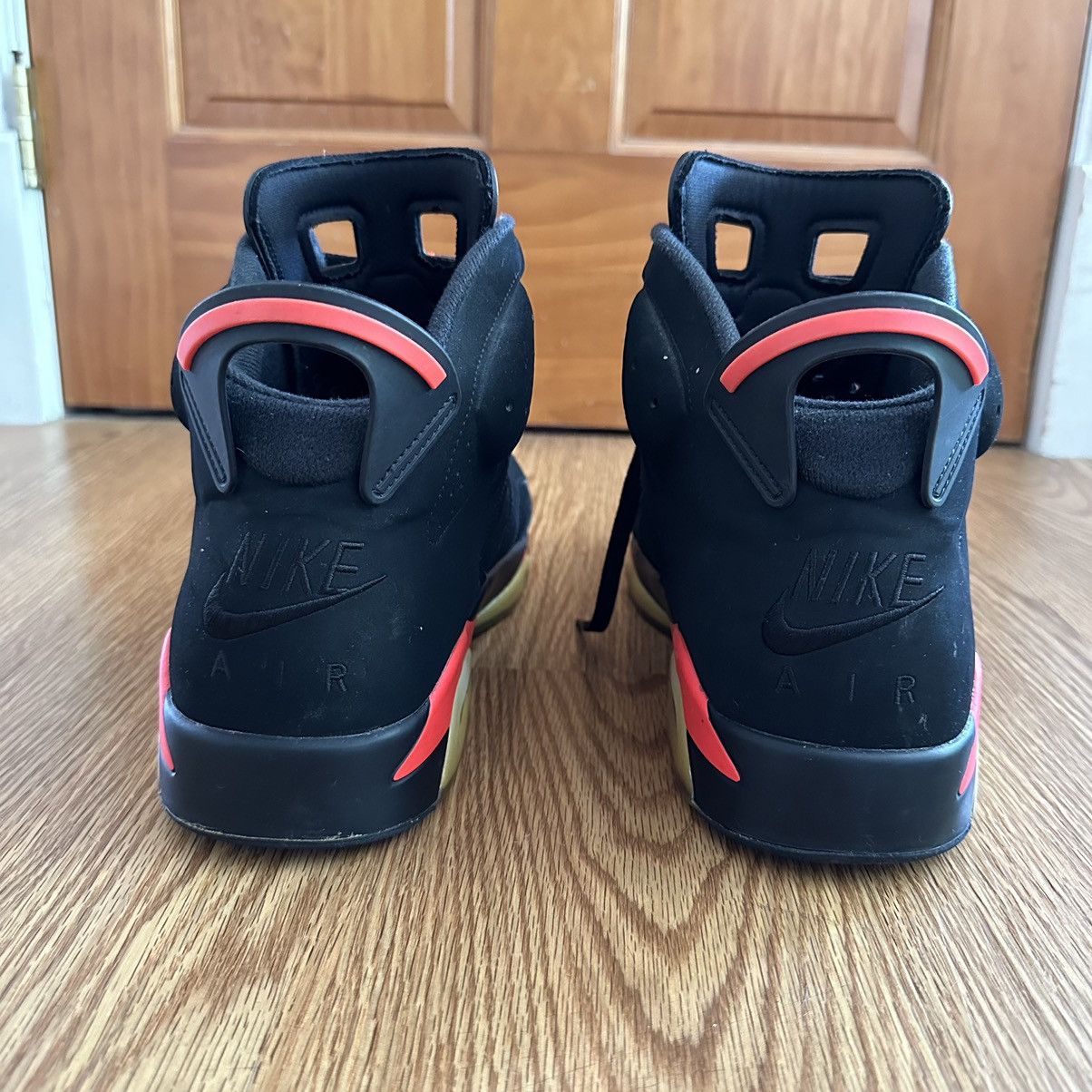 Nike Air Jordan retro 6 infrared Size US 14 / EU 47 - 2 Thumbnail