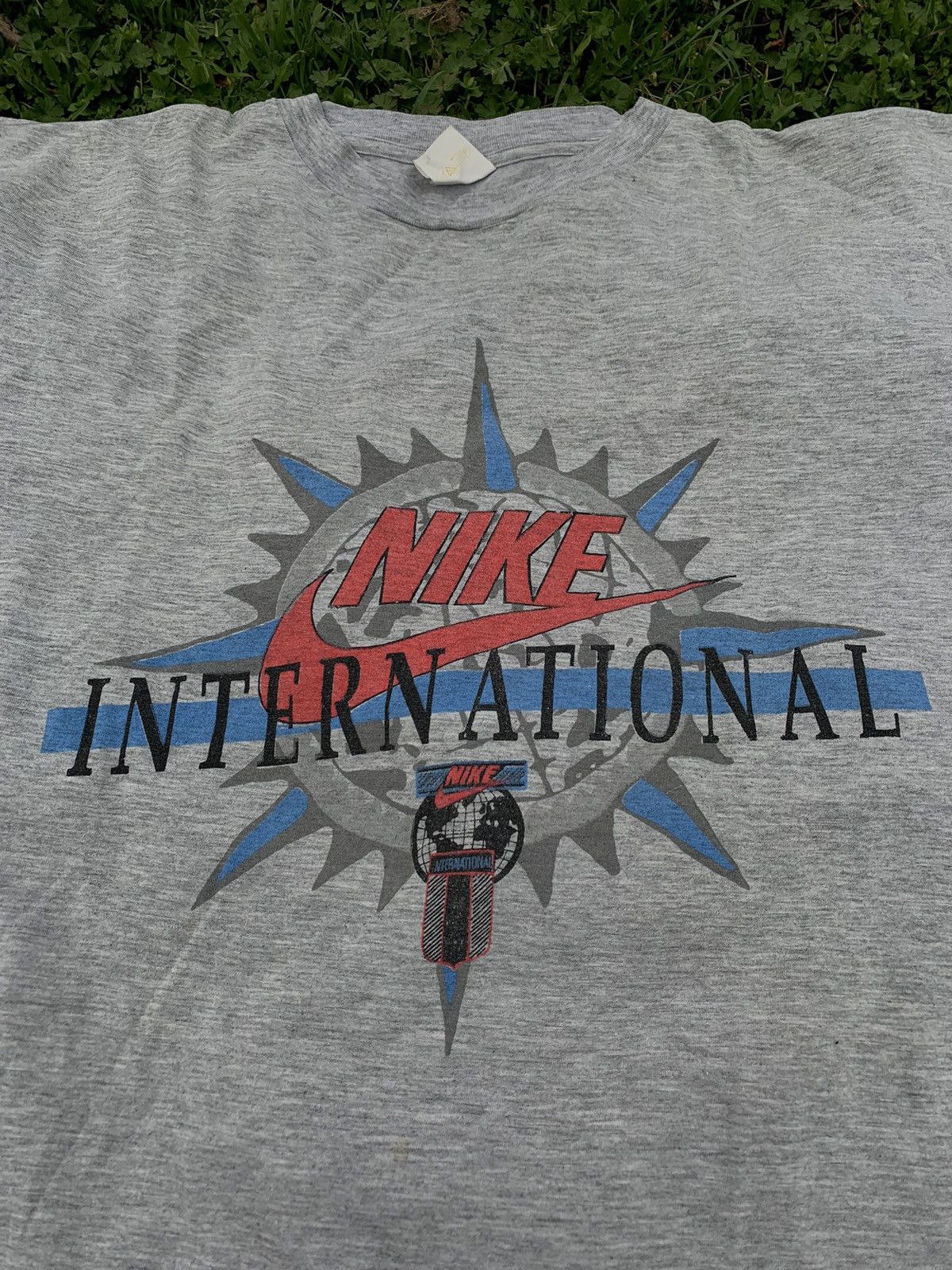 Nike × Vintage Vintage 80s Nike International t-shirt big logo one size Size US XL / EU 56 / 4 - 2 Thumbnail