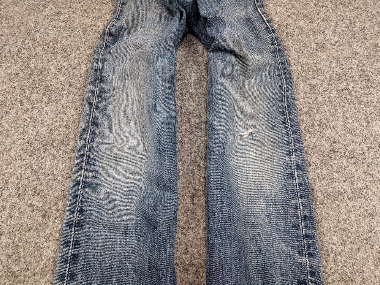 Levi's Vintage 90's Levis 501 Distressed Blue Faded Denim Jeans Size US 28 / EU 44 - 9 Thumbnail