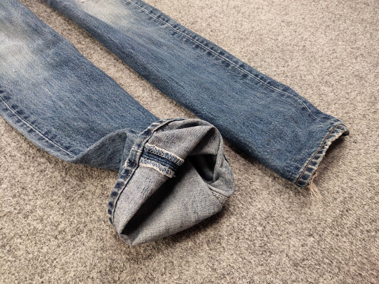 Levi's Vintage 90's Levis 501 Distressed Blue Faded Denim Jeans Size US 28 / EU 44 - 10 Thumbnail