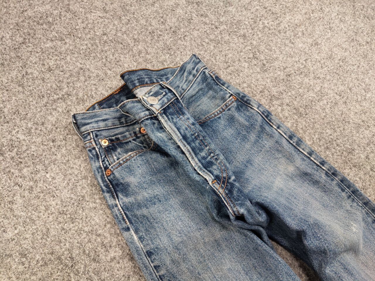 Levi's Vintage 90's Levis 501 Distressed Blue Faded Denim Jeans Size US 28 / EU 44 - 11 Thumbnail