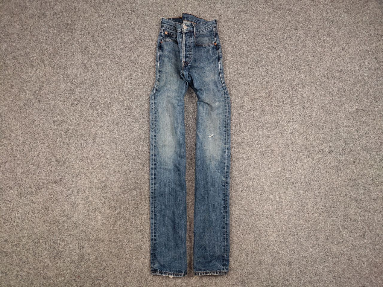 Levi's Vintage 90's Levis 501 Distressed Blue Faded Denim Jeans Size US 28 / EU 44 - 1 Thumbnail