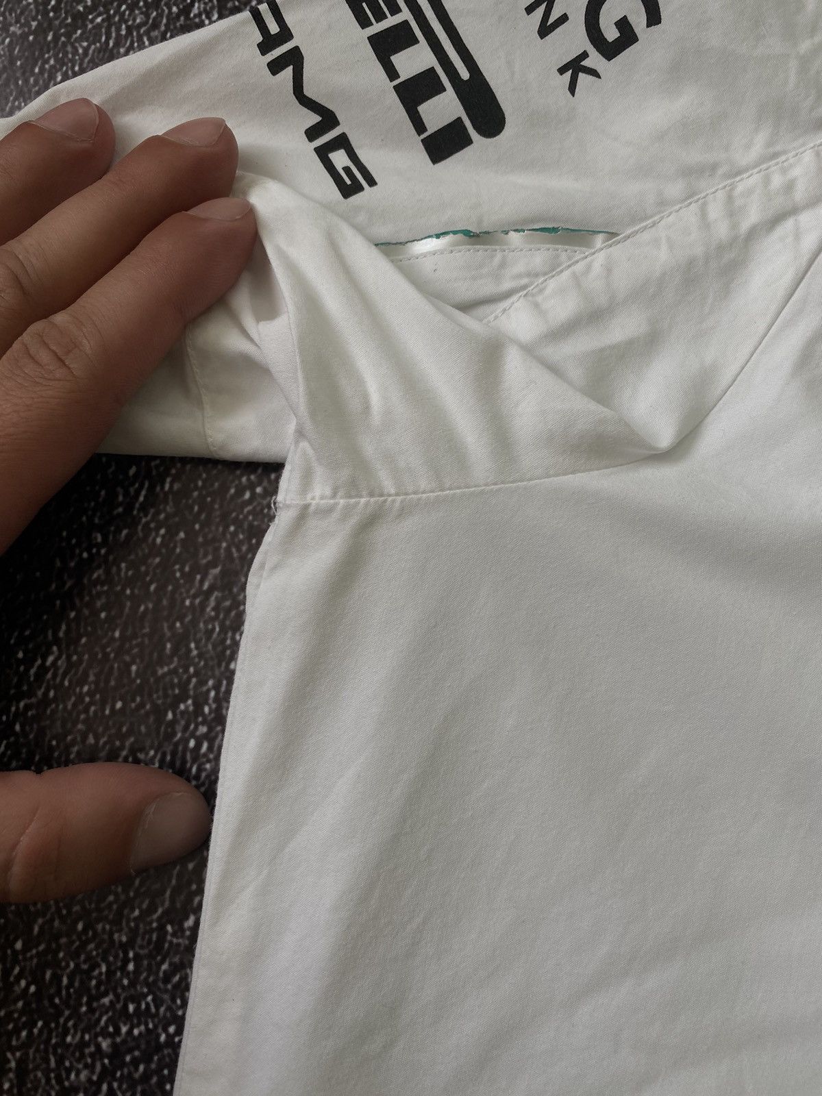 Mercedes-Benz × Puma Vintage Mercedes Benz Shirt Race Petronas AMG Puma size M Size US M / EU 48-50 / 2 - 10 Thumbnail