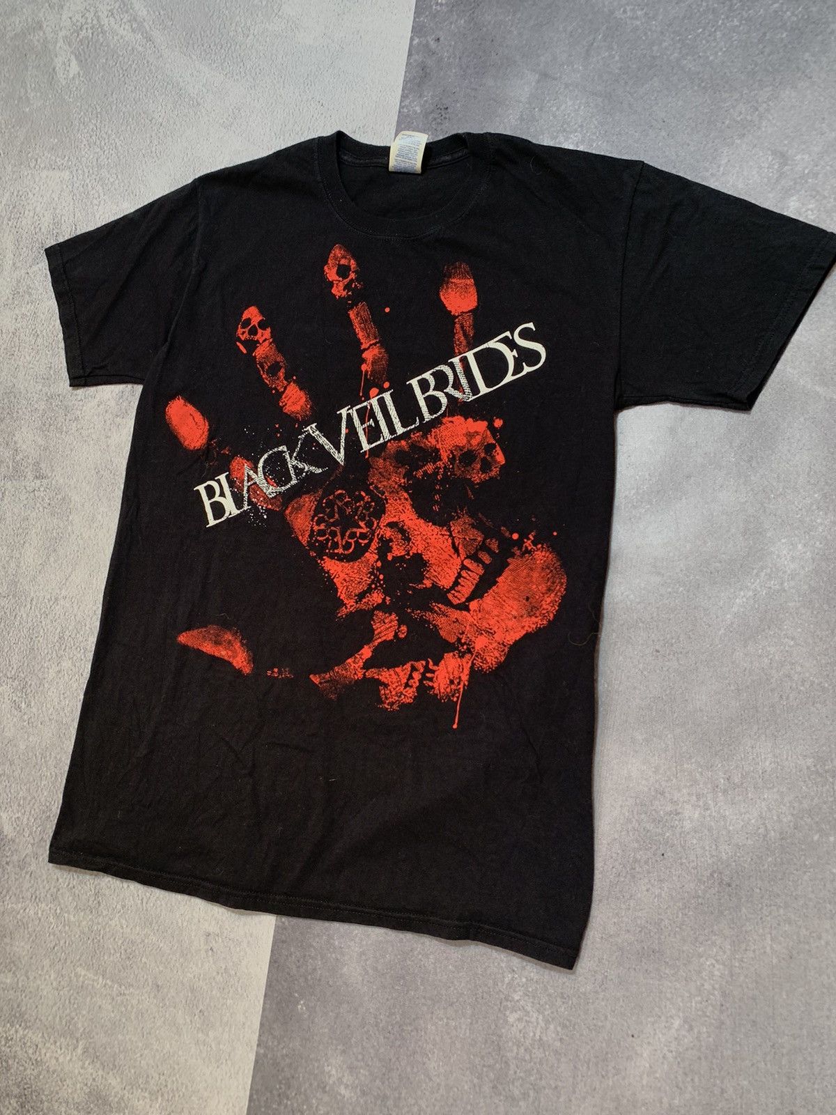 Band Tees × Vintage Vintage Y2K Black Veil Brides band tee Big Logo style size M Size US M / EU 48-50 / 2 - 2 Thumbnail