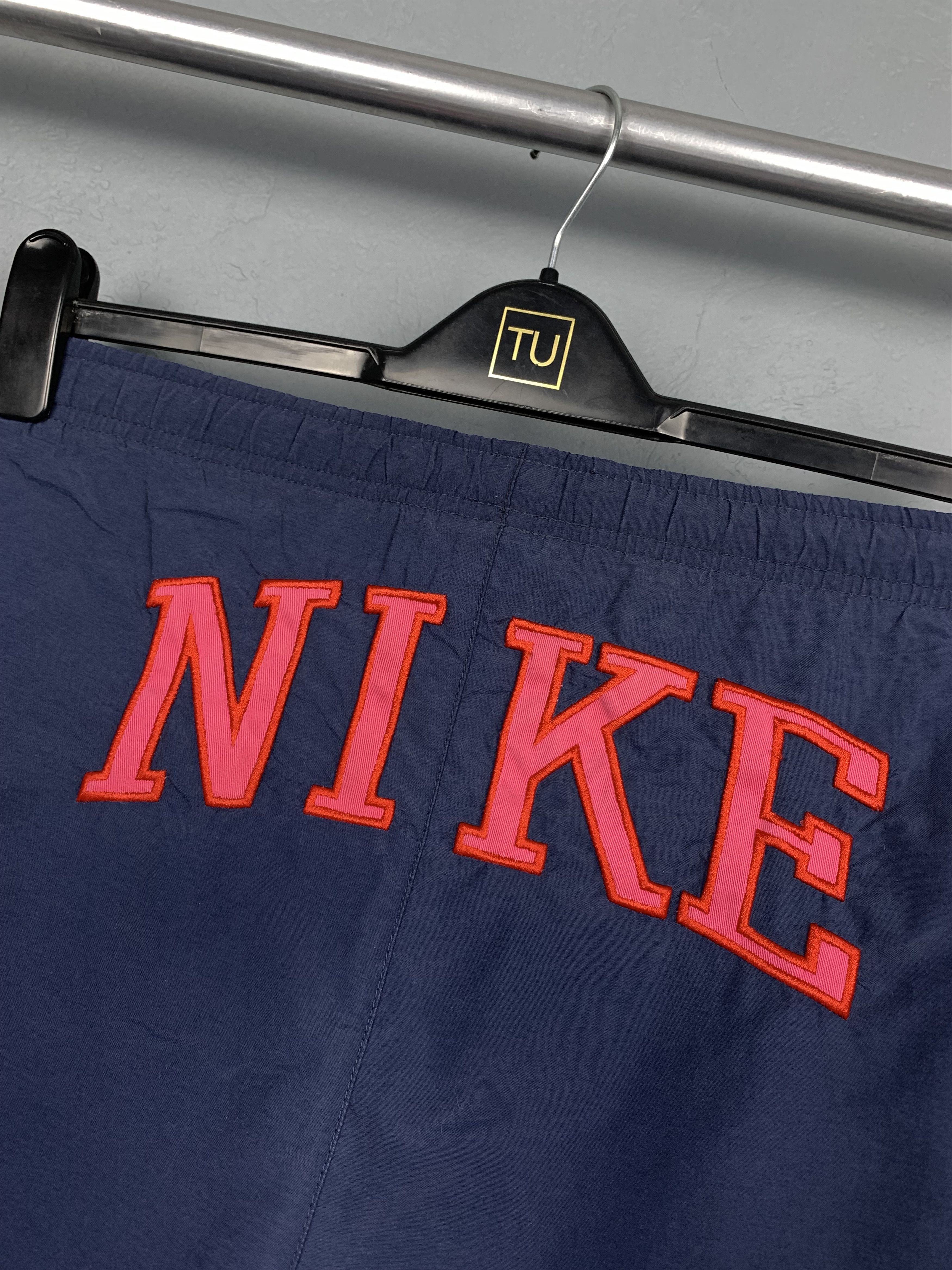 Nike Vintage Nike Mens Nylon Shorts Y2K Size US 34 / EU 50 - 3 Thumbnail