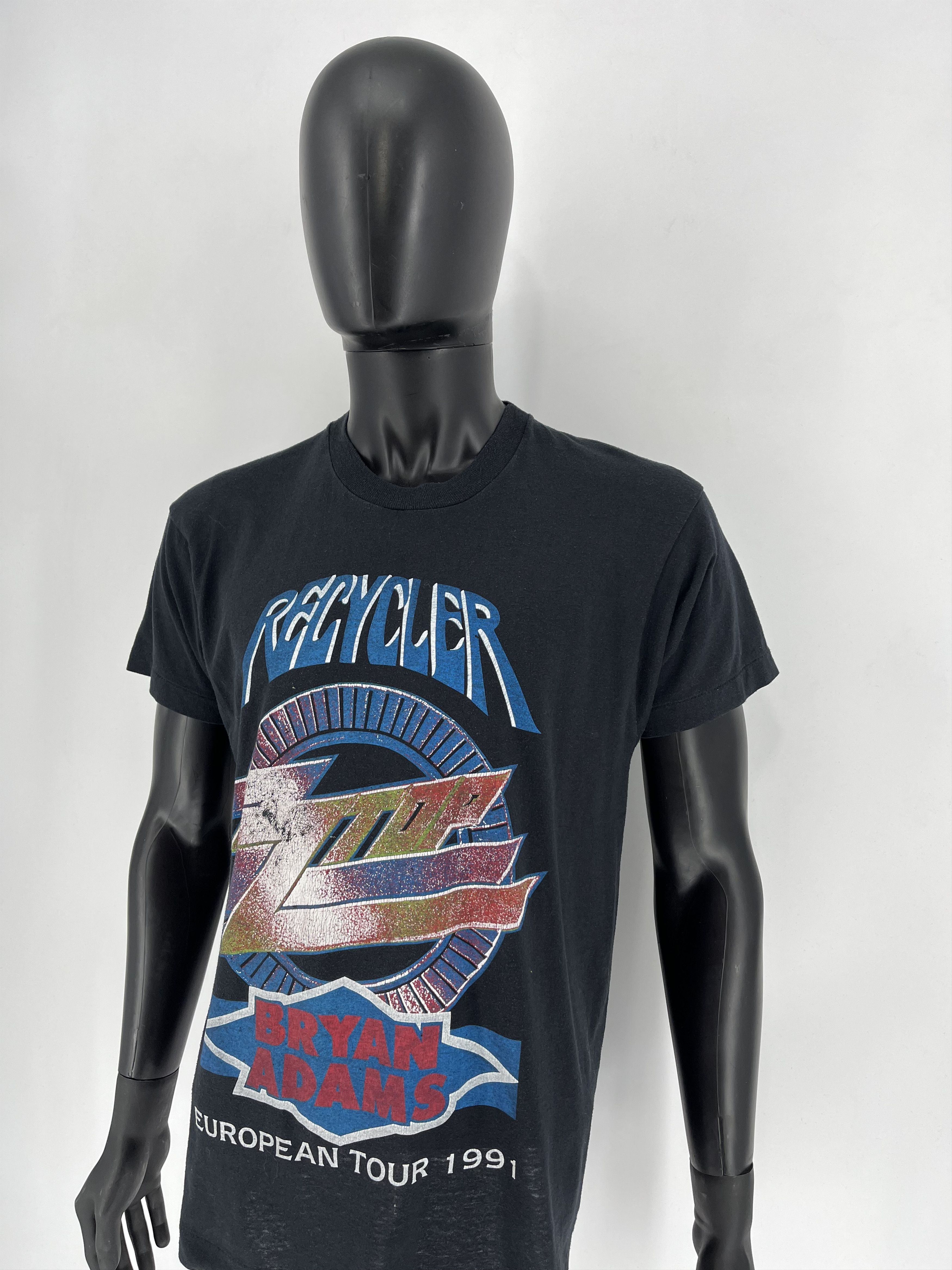 Band Tees Bryan Adams 1991 recycler vintage rock band tour tee Size US L / EU 52-54 / 3 - 4 Thumbnail