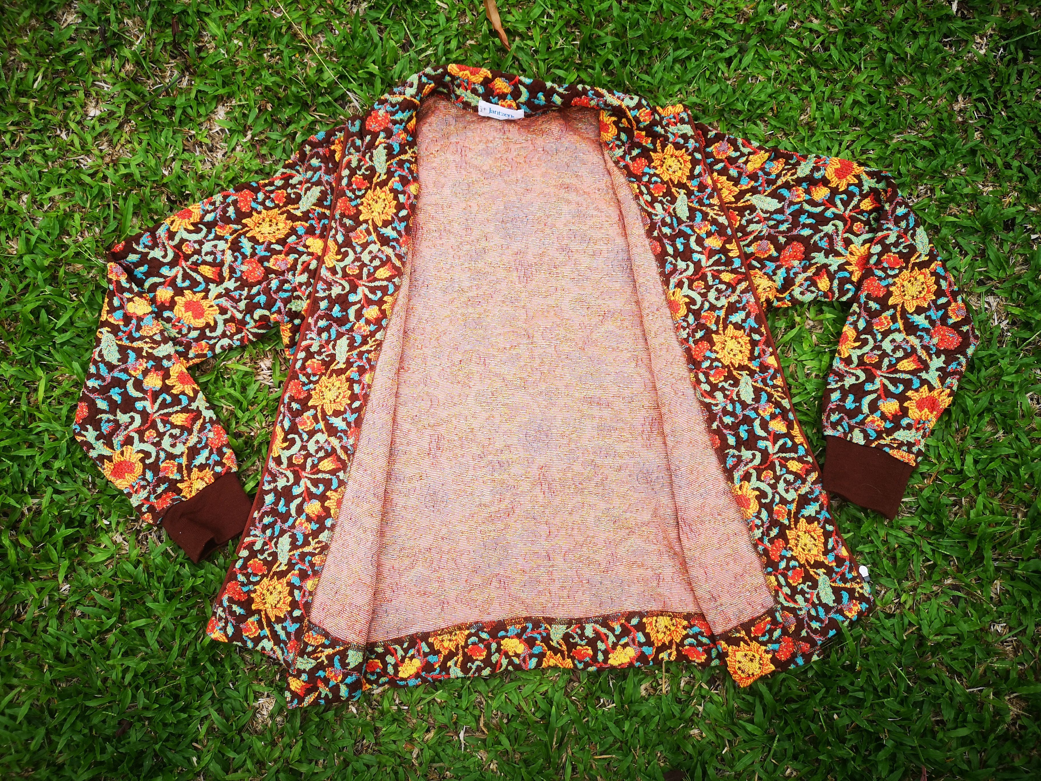 Jantzen × Vintage Jantzen Zipper Jacket flowers design Size US L / EU 52-54 / 3 - 8 Thumbnail