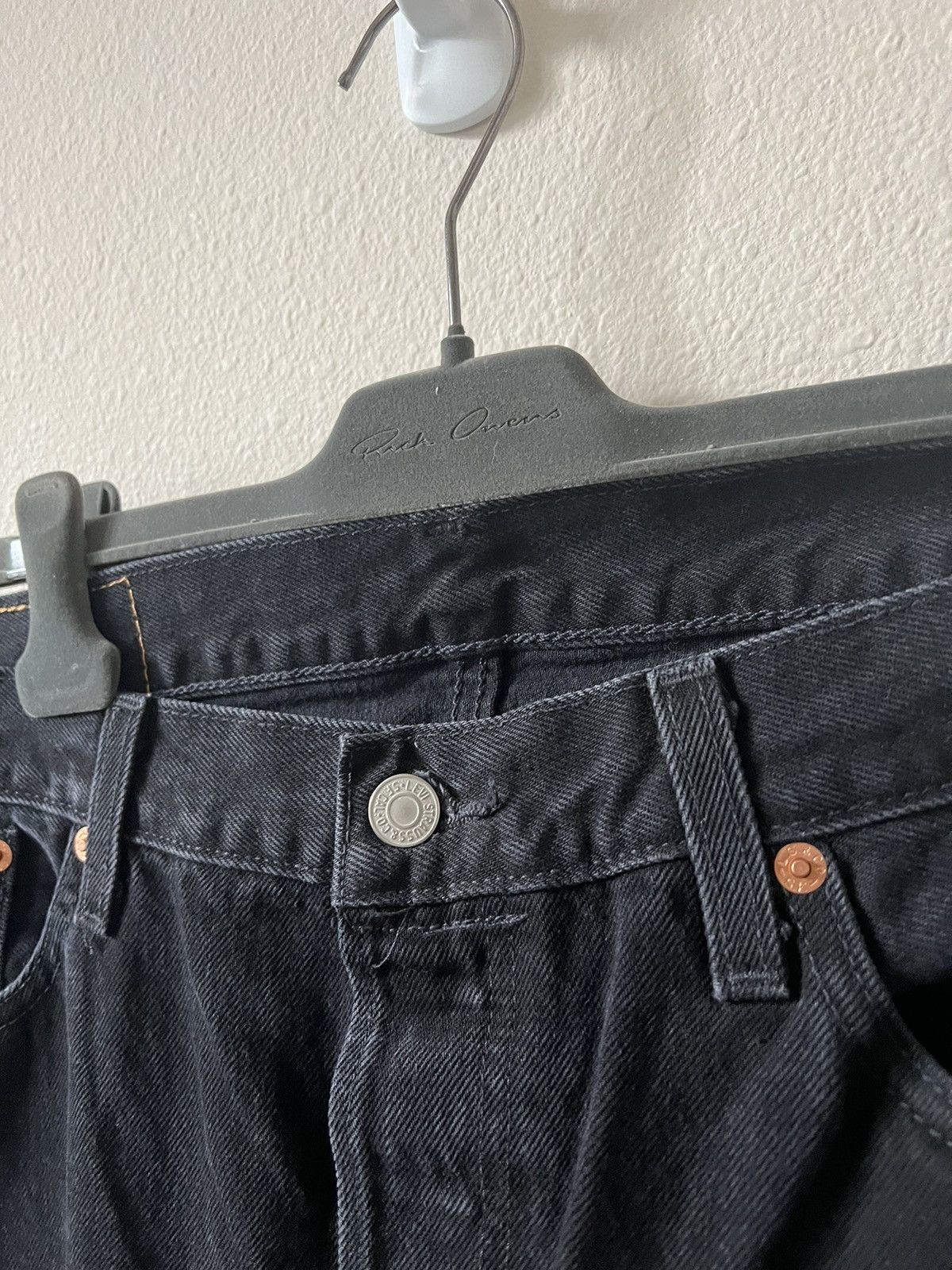 DENIM TEARS × Levi's Denim Tears Levis Bust Down 501 Jeans Size US 36 / EU 52 - 14 Thumbnail
