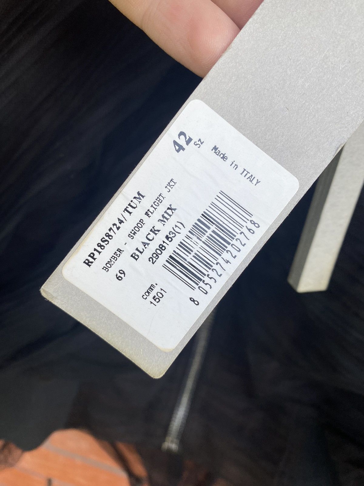 Rick Owens Rick Owens S/S 18 silk bomber jacket - swoop bomber jacket Size US S / EU 44-46 / 1 - 9 Thumbnail