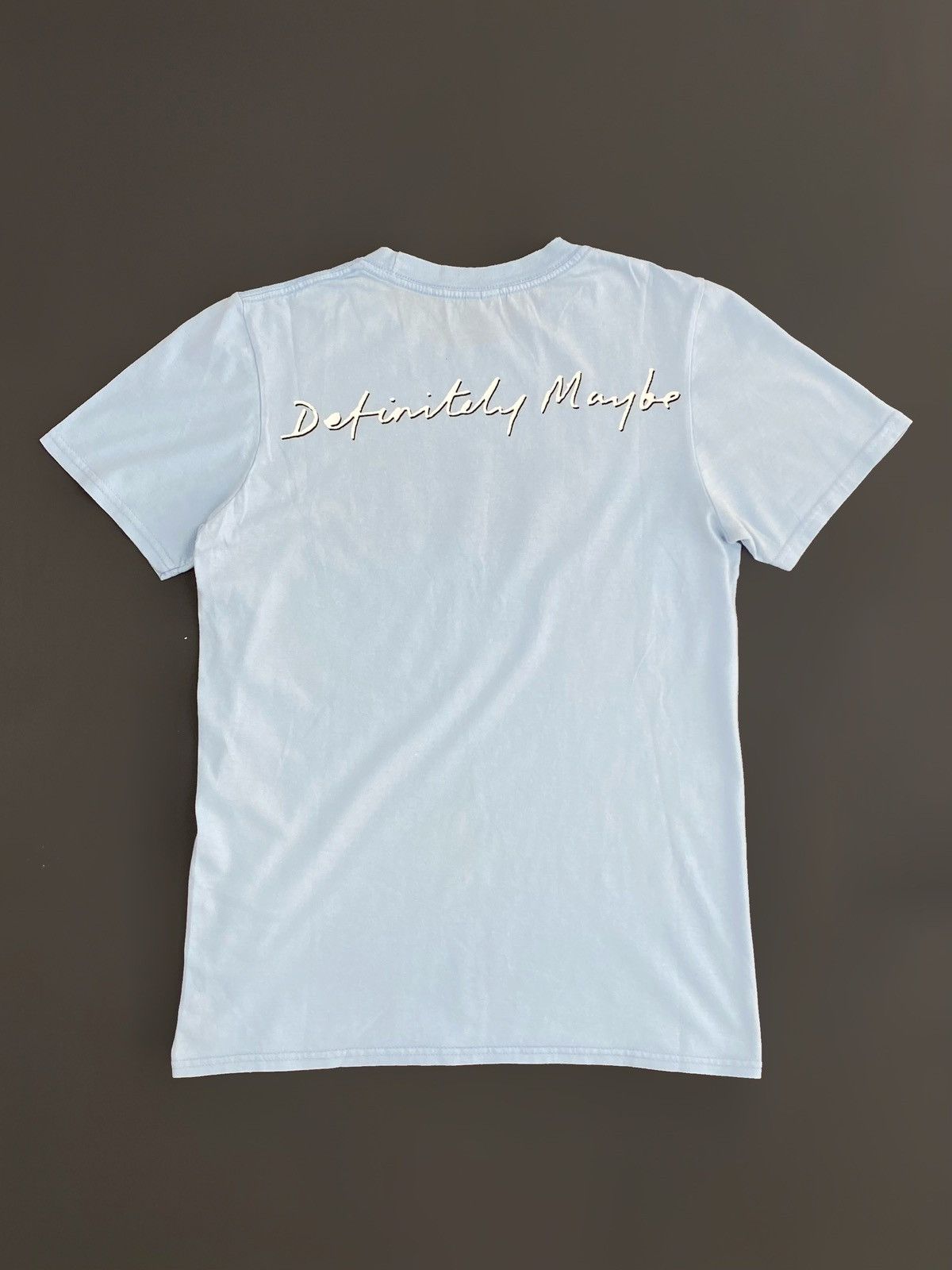 Band Tees Mid 2000’s Oasis Definitely Maybe Graphic T-Shirt Size S / US 4 / IT 40 - 7 Thumbnail