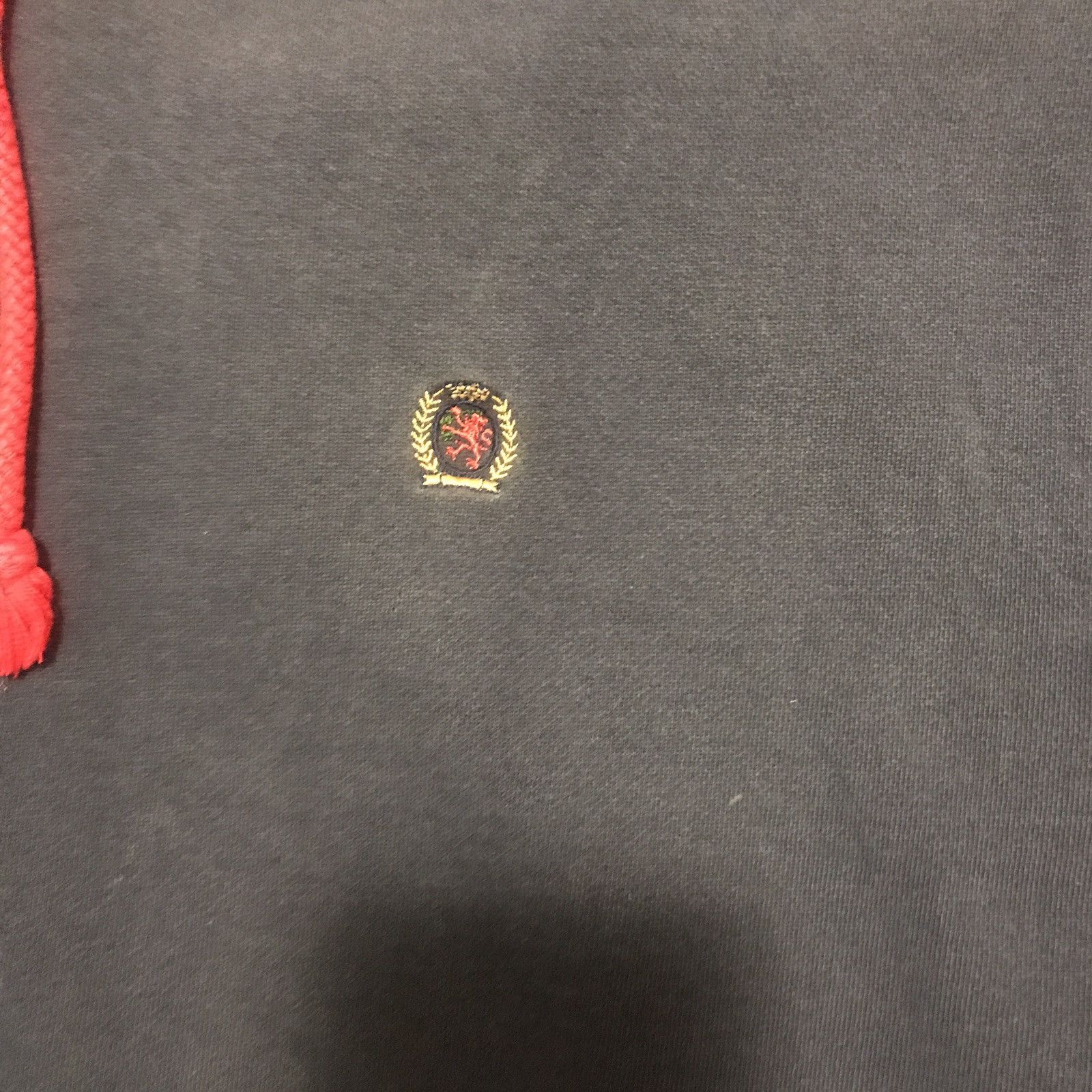 Tommy Hilfiger Tommy Hilfiger Hooded Sweatshirt Hoodie Crest Logo Big Flag Size US L / EU 52-54 / 3 - 3 Thumbnail
