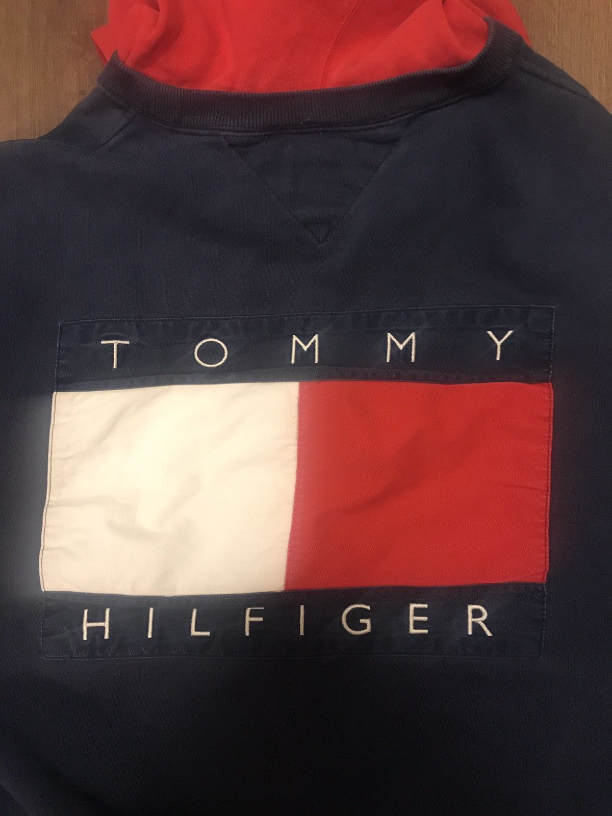 Tommy Hilfiger Tommy Hilfiger Hooded Sweatshirt Hoodie Crest Logo Big Flag Size US L / EU 52-54 / 3 - 7 Thumbnail