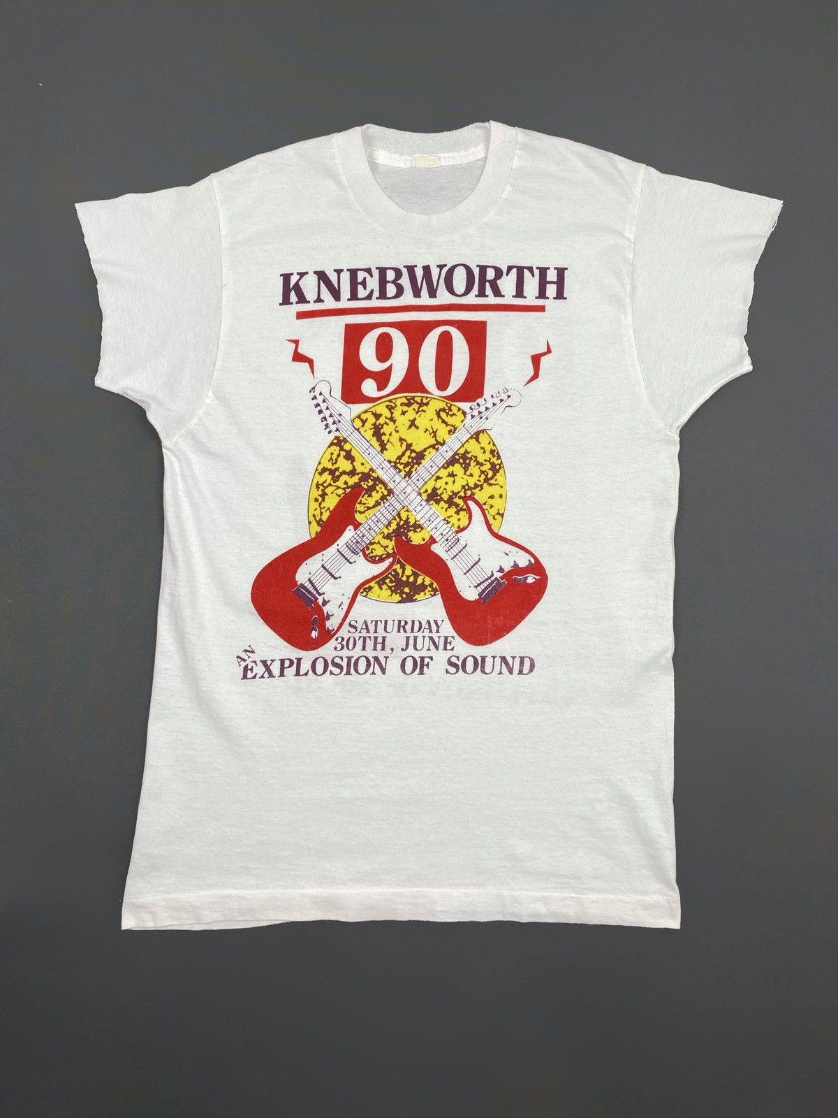 Band Tees 1990 Vintage Explosion of Sound Knebworth Fest Cut Off Tee Size US M / EU 48-50 / 2 - 1 Thumbnail