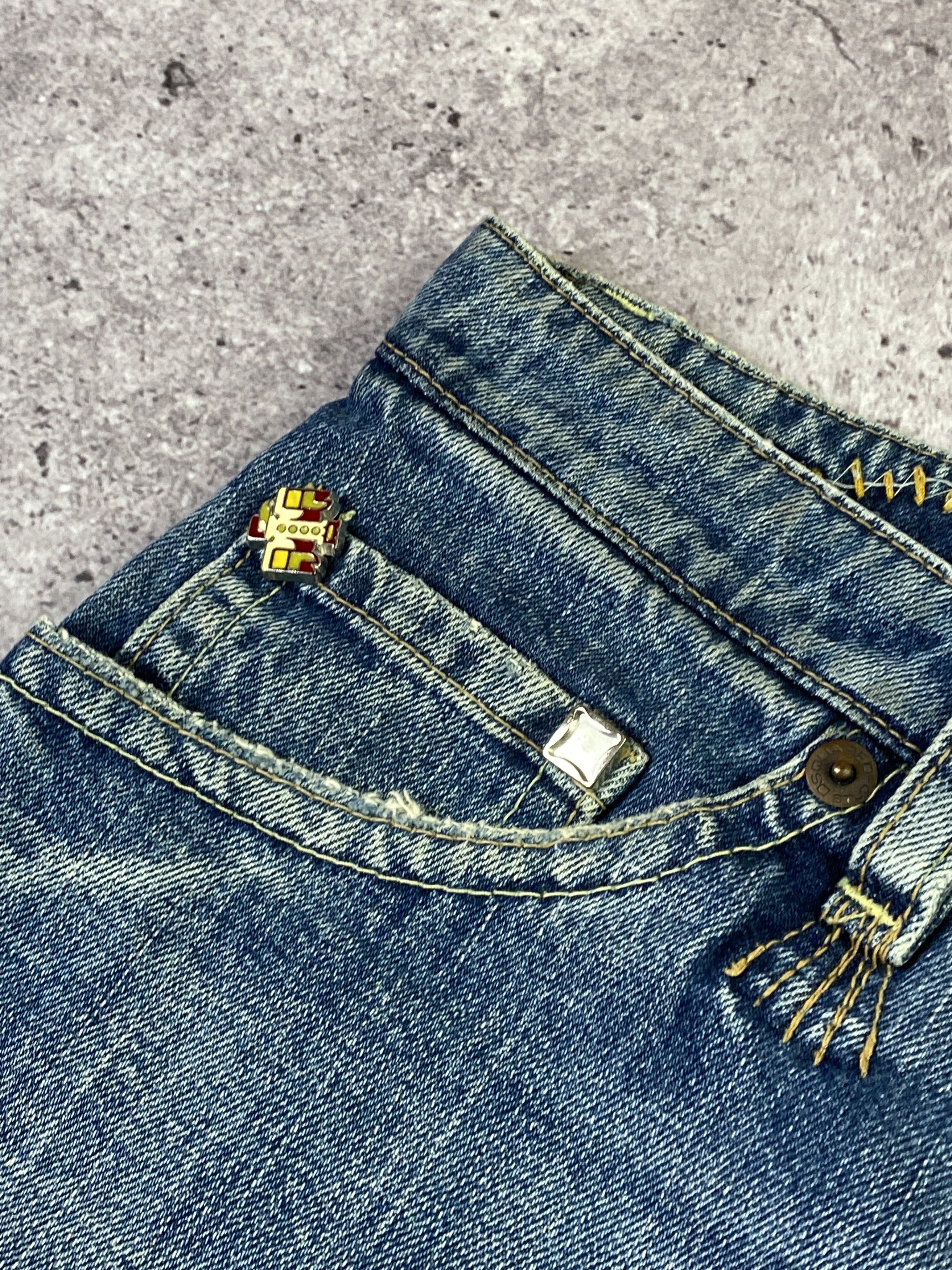 Dsquared2 × Vintage Dsquared2 Embroidered Cross Blue Jeans Distressed Shorts Size US 32 / EU 48 - 5 Thumbnail