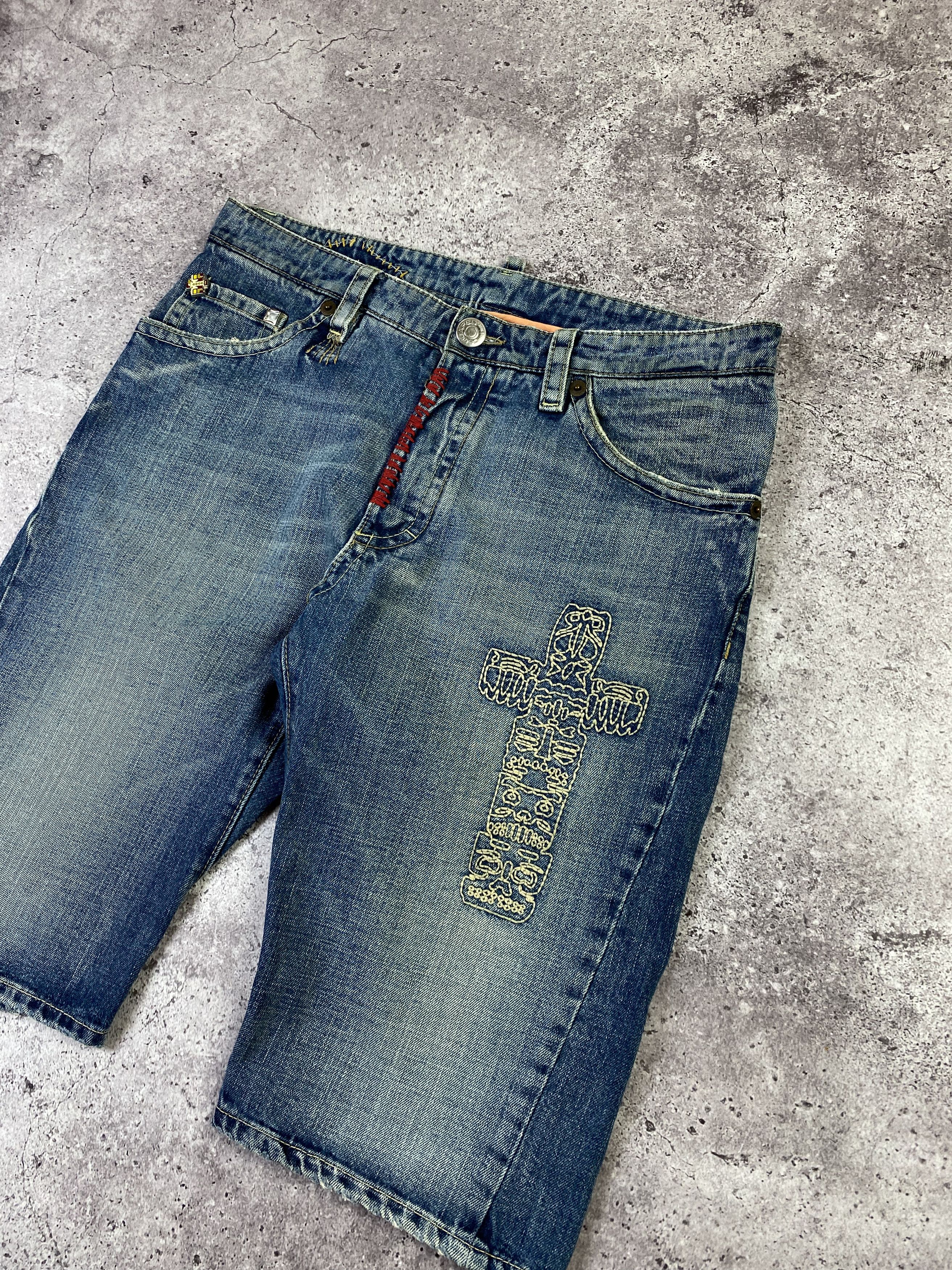 Dsquared2 × Vintage Dsquared2 Embroidered Cross Blue Jeans Distressed Shorts Size US 32 / EU 48 - 3 Thumbnail