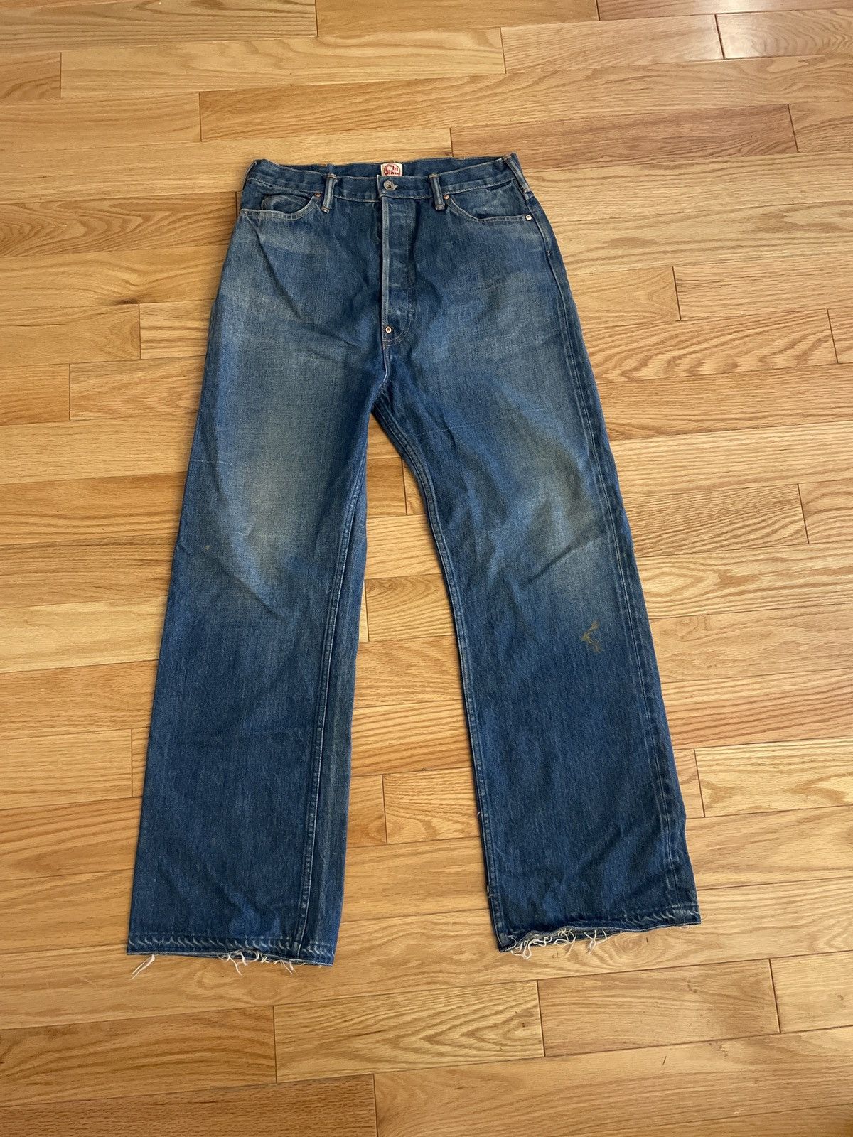CHIMALA Selvedge Denim Straight-Leg Jeans