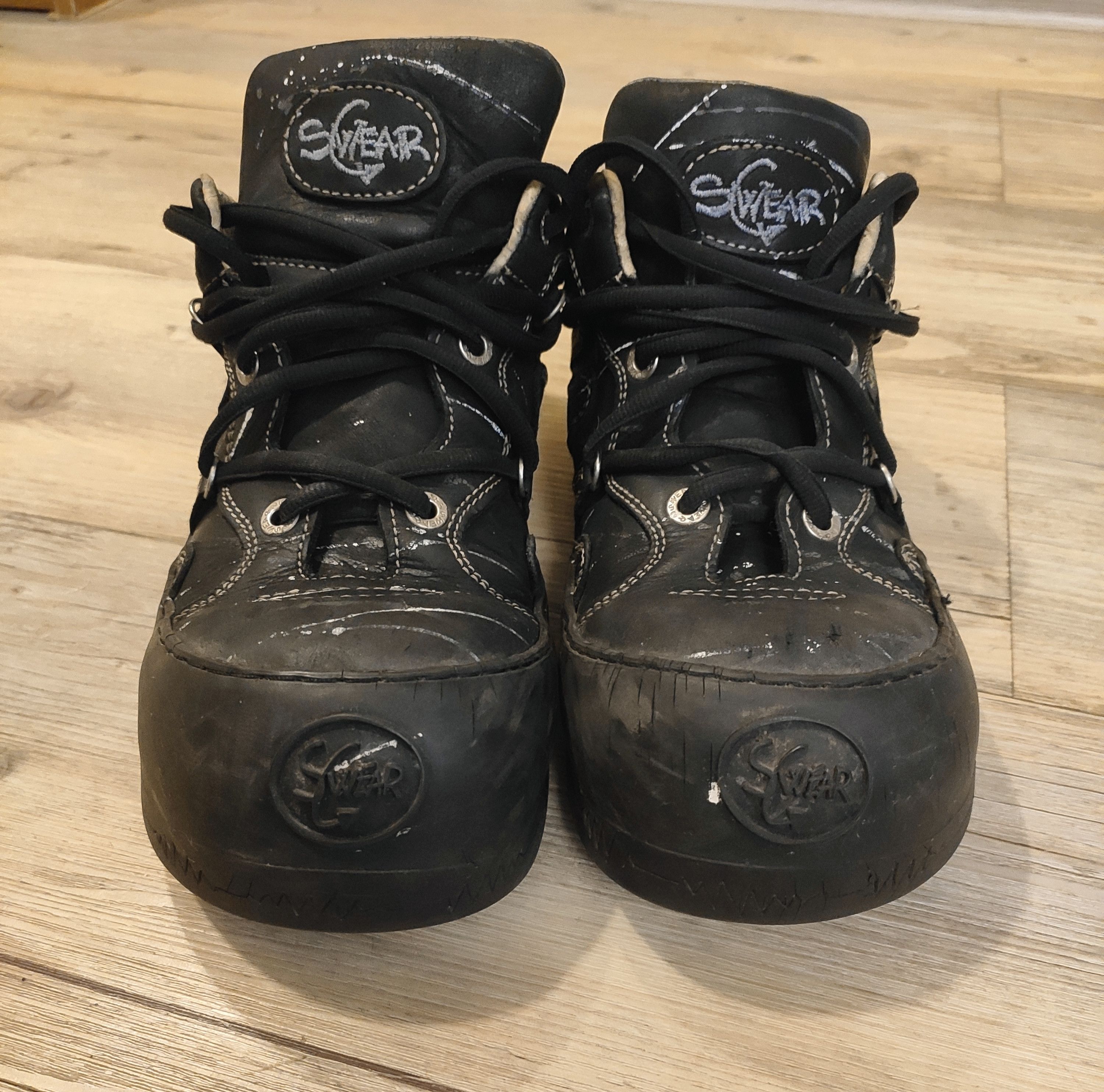 SWEAR London 90's criminal skateboarders.Like Vetements or Balenciaga Size US 8.5 / EU 41-42 - 4 Thumbnail