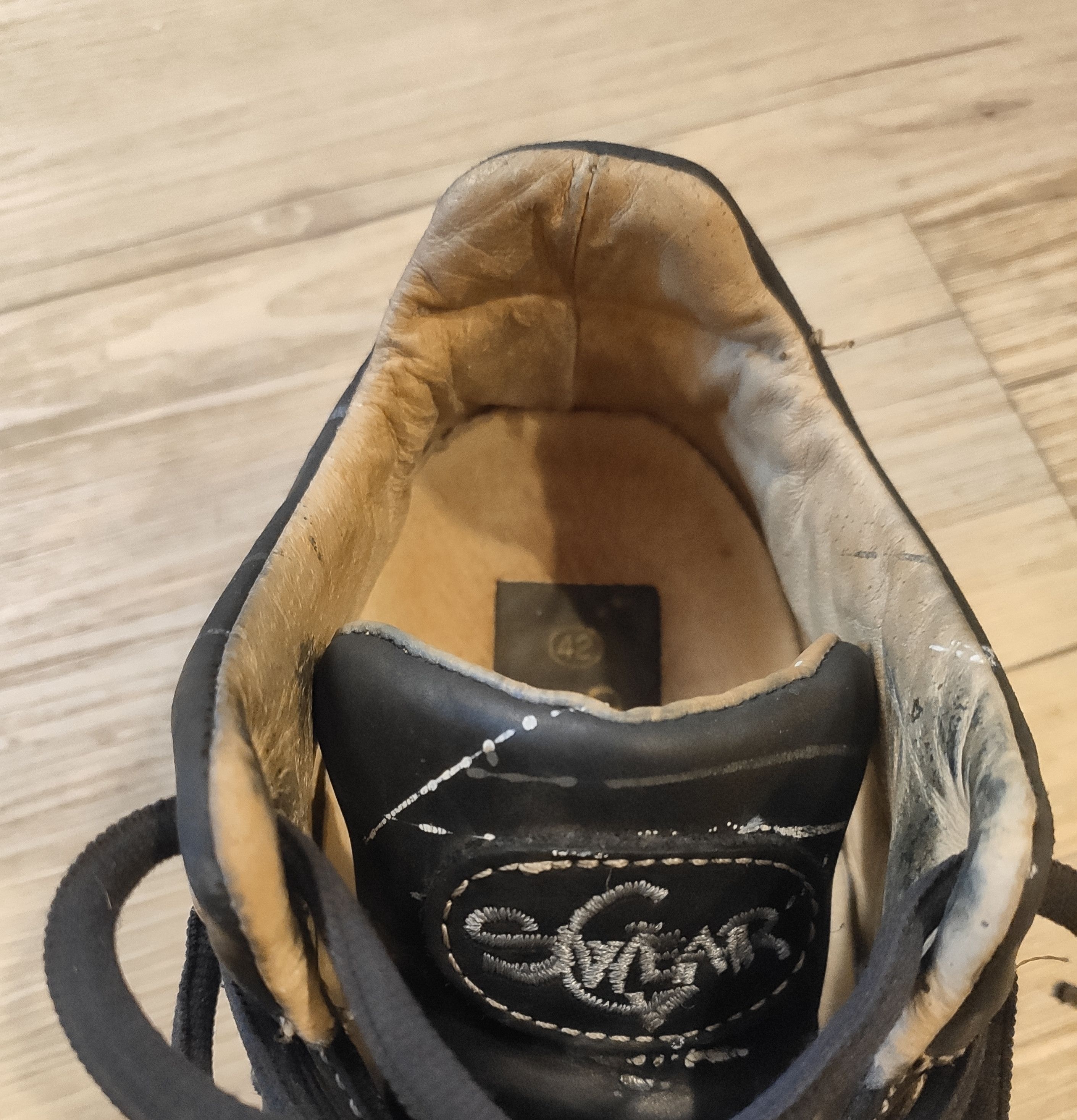 SWEAR London 90's criminal skateboarders.Like Vetements or Balenciaga Size US 8.5 / EU 41-42 - 7 Thumbnail