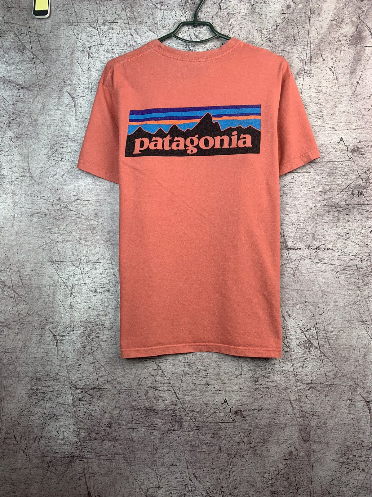 Patagonia Patagonia Logo Mens T-Shirt Size US M / EU 48-50 / 2 - 1 Thumbnail