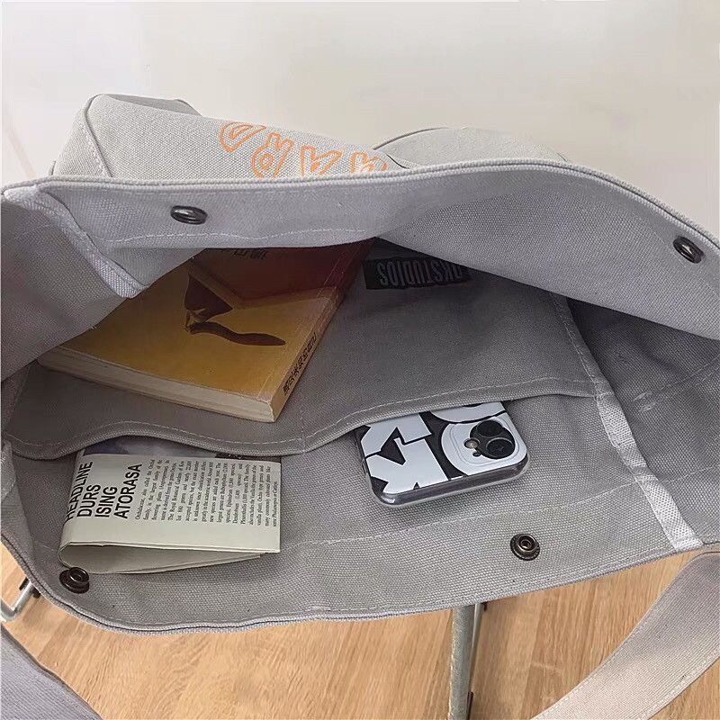 Japanese Brand 90s retro cartoon graphic canvas shoulder bag crossbody Size ONE SIZE - 7 Thumbnail