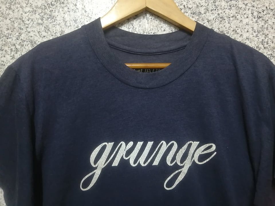 Band Tees VINTAGE GRUNGE VERY RARE Size US M / EU 48-50 / 2 - 3 Thumbnail