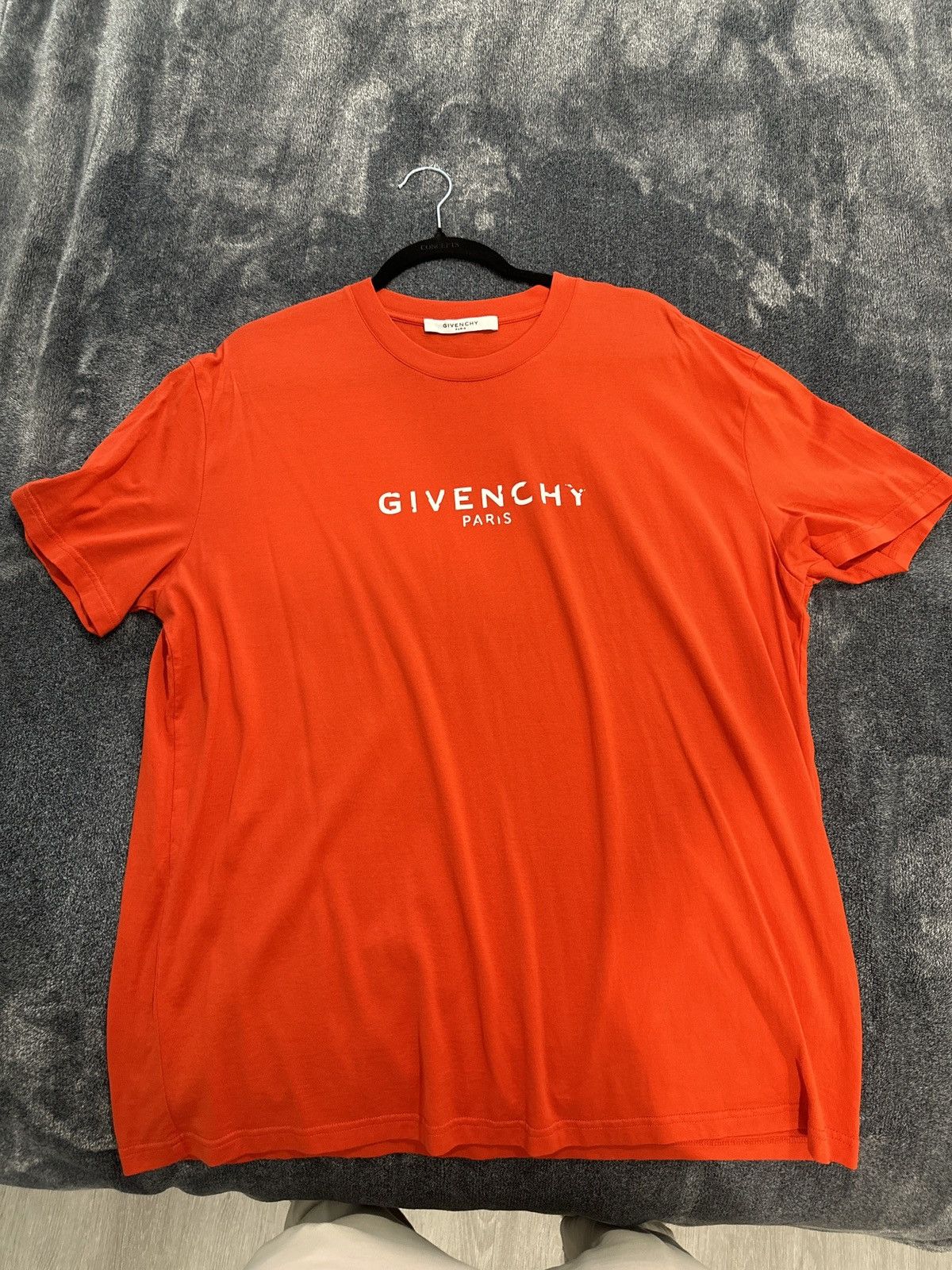 Givenchy t shirt