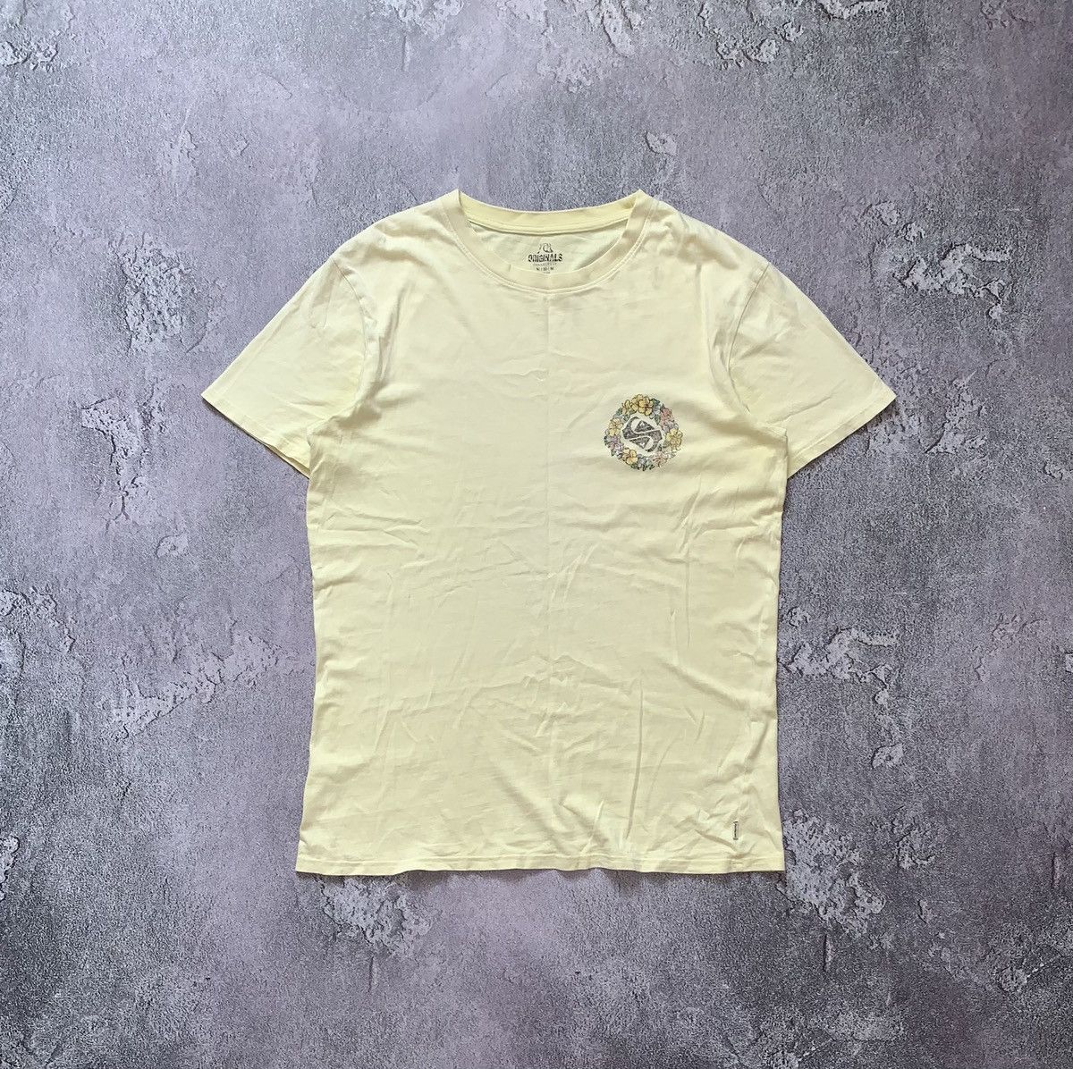 Quicksilver × Quiksilver Quiksilver M big logo scull flowers 💐 tee T-shirt polo dress Size US M / EU 48-50 / 2 - 6 Thumbnail