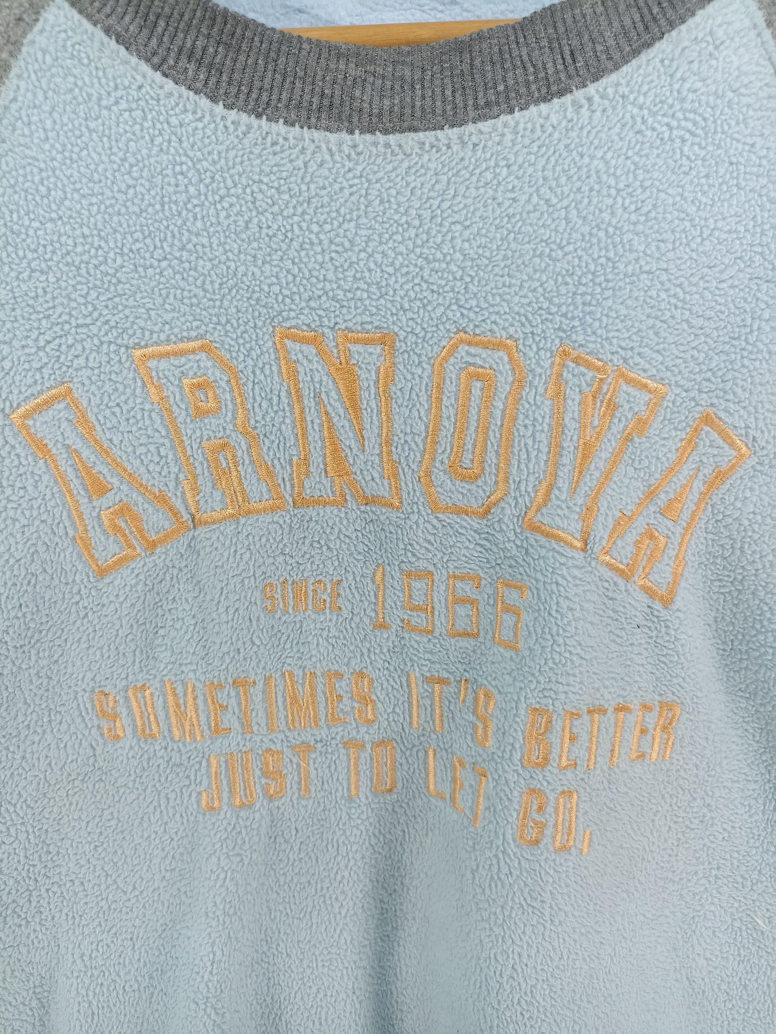 Japanese Brand × Vintage Vintage Arnova Embroidered Fleece Sweatshirt Size US M / EU 48-50 / 2 - 2 Thumbnail