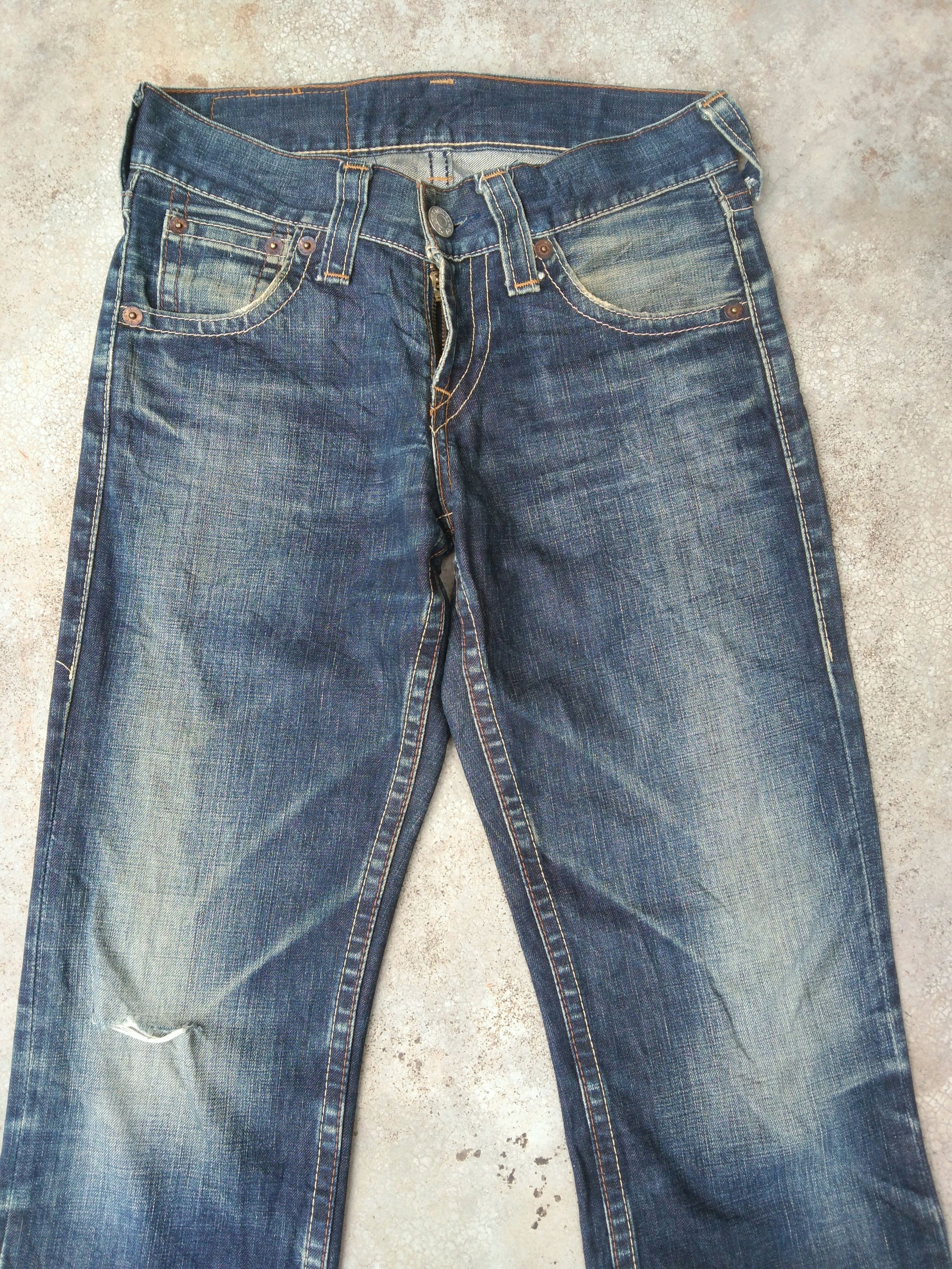 Levi's Vintage Levi's Jeans 502 Distressed Faded Blue Denim 28x30 Size US 28 / EU 44 - 6 Thumbnail
