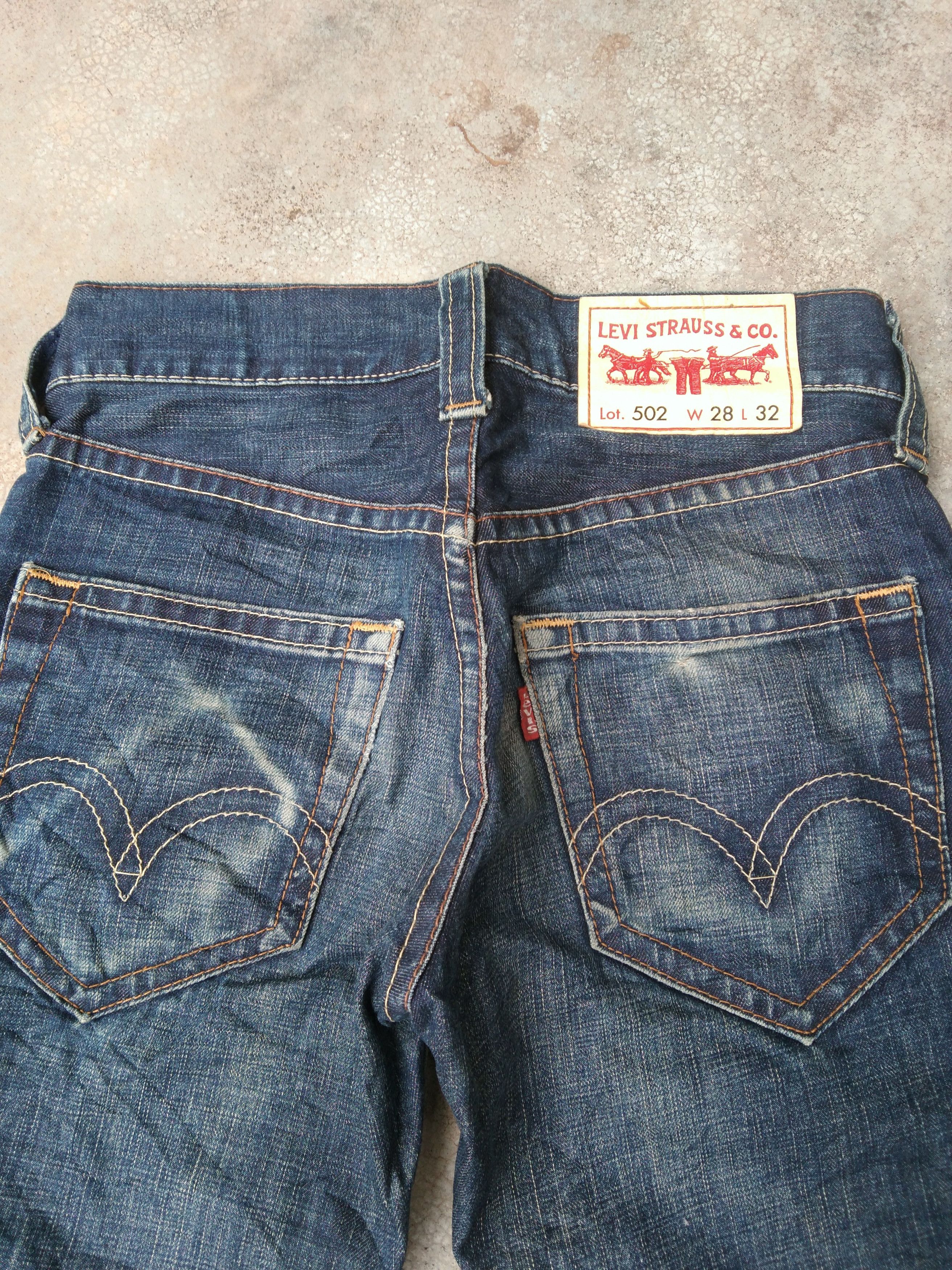 Levi's Vintage Levi's Jeans 502 Distressed Faded Blue Denim 28x30 Size US 28 / EU 44 - 4 Thumbnail
