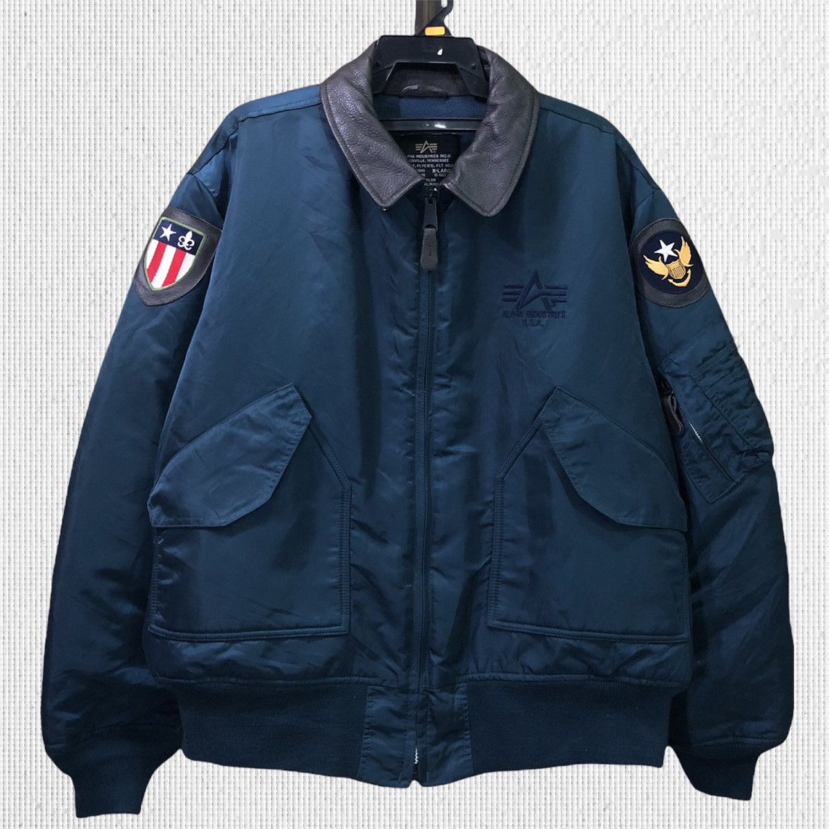 Alpha Industries × Vintage Vintage Alpha Industries Bomber Jacket Size US XL / EU 56 / 4 - 1 Thumbnail