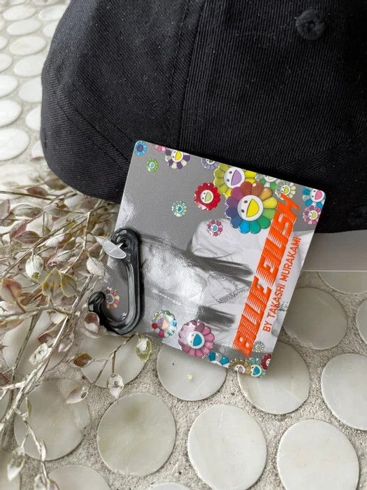 Billie Eilish Billie Eilish Taksahi Murakami Uniqlo Black White Hat Cap Size ONE SIZE - 3 Thumbnail