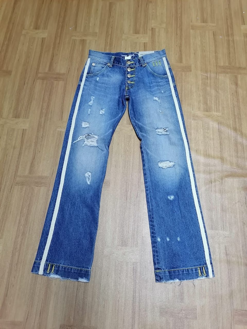 Japanese Brand Double Standard Womenwear Distressed Denim Jeans Size 30" / US 8 / IT 44 - 1 Thumbnail
