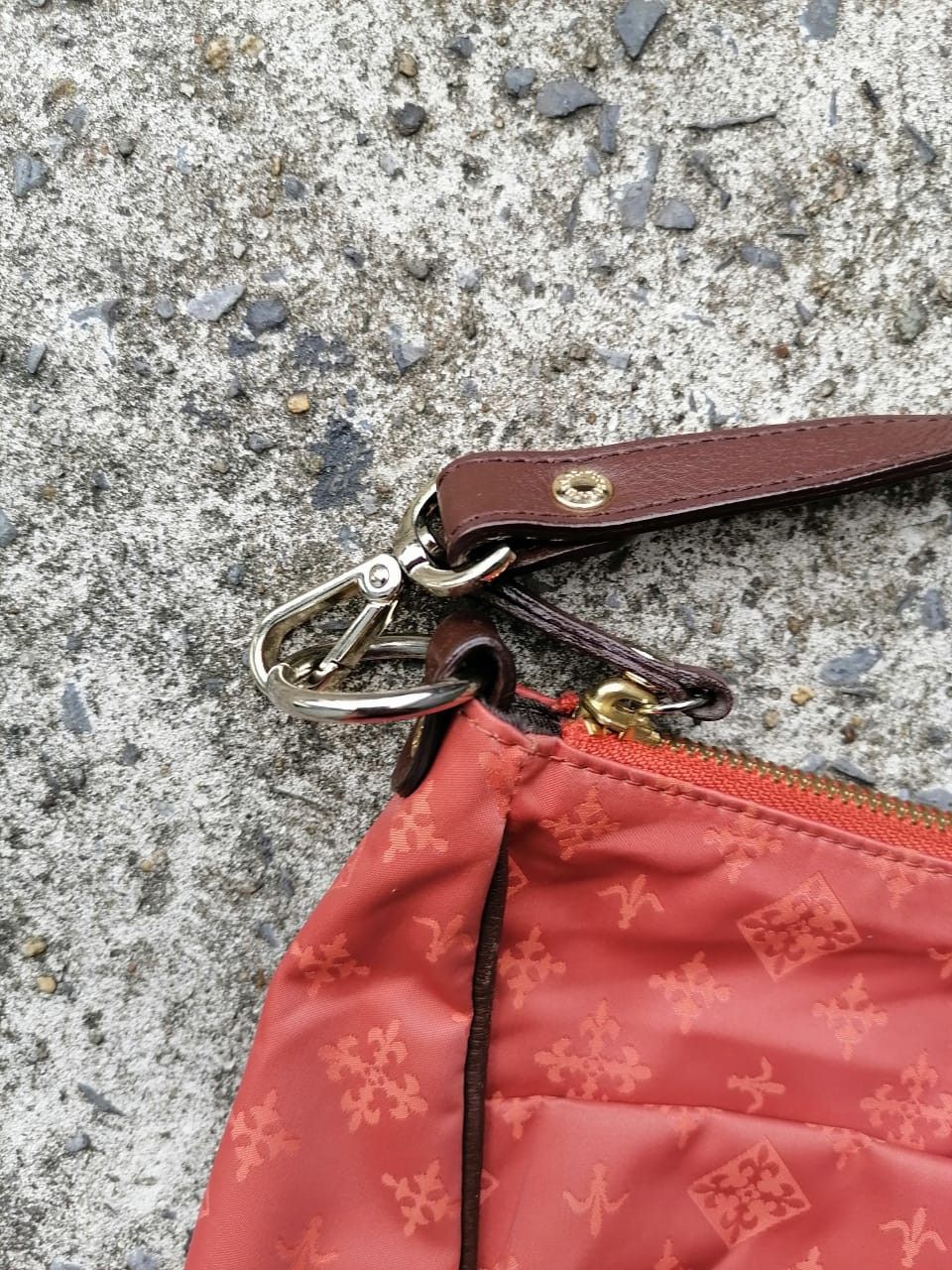 Japanese Brand Russet Tokyo Made In Japan Sling Bag Size ONE SIZE - 2 Thumbnail