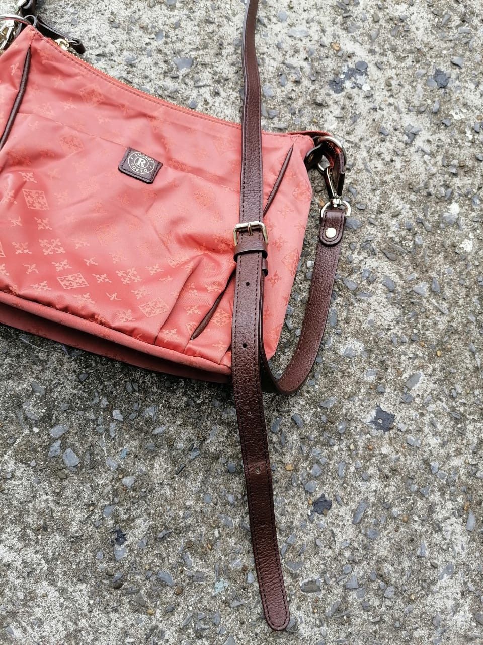 Japanese Brand Russet Tokyo Made In Japan Sling Bag Size ONE SIZE - 3 Thumbnail