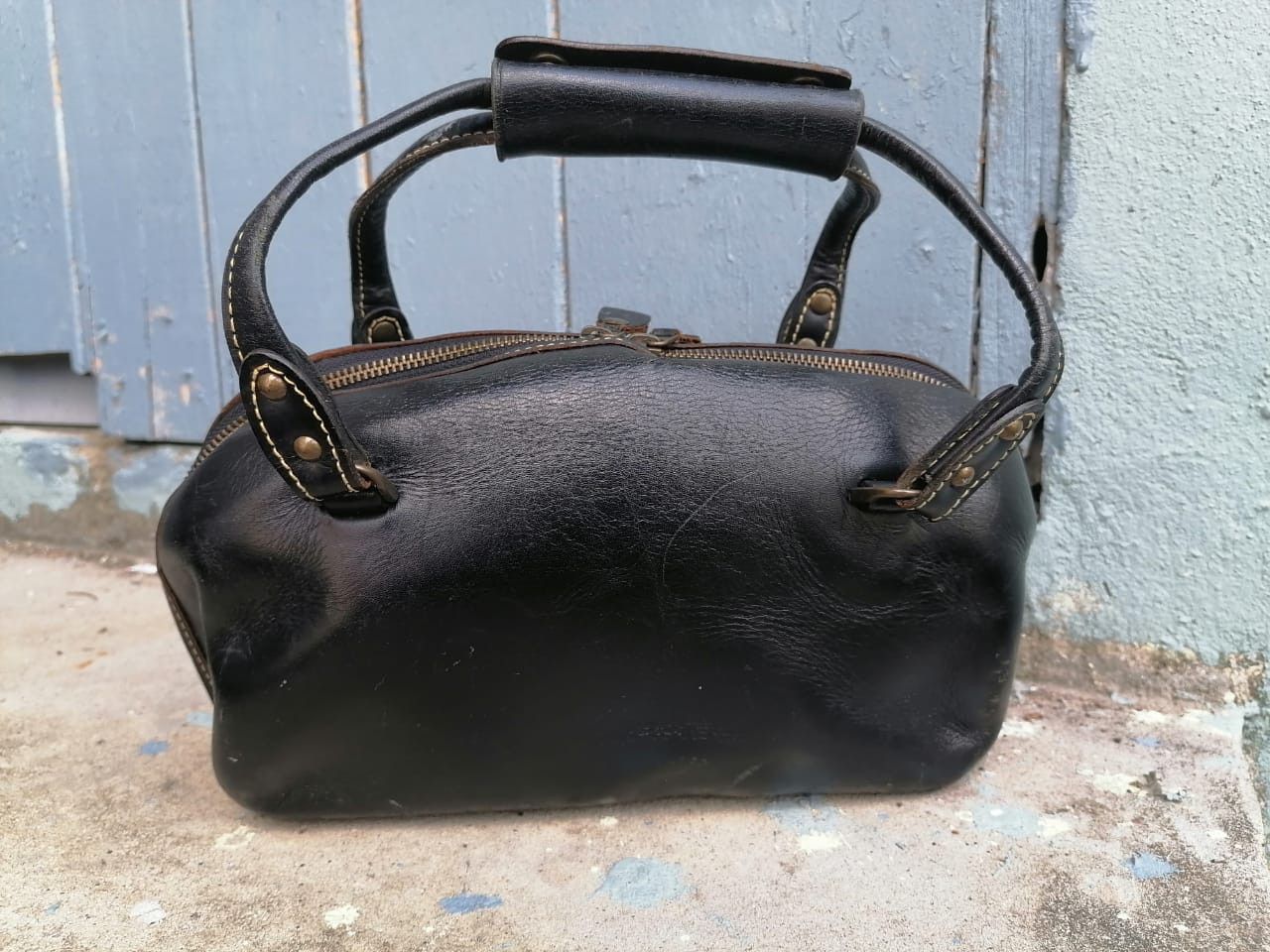Japanese Brand Big Prosperity Tokyo Japan Leather Handbag Size ONE SIZE - 5 Thumbnail