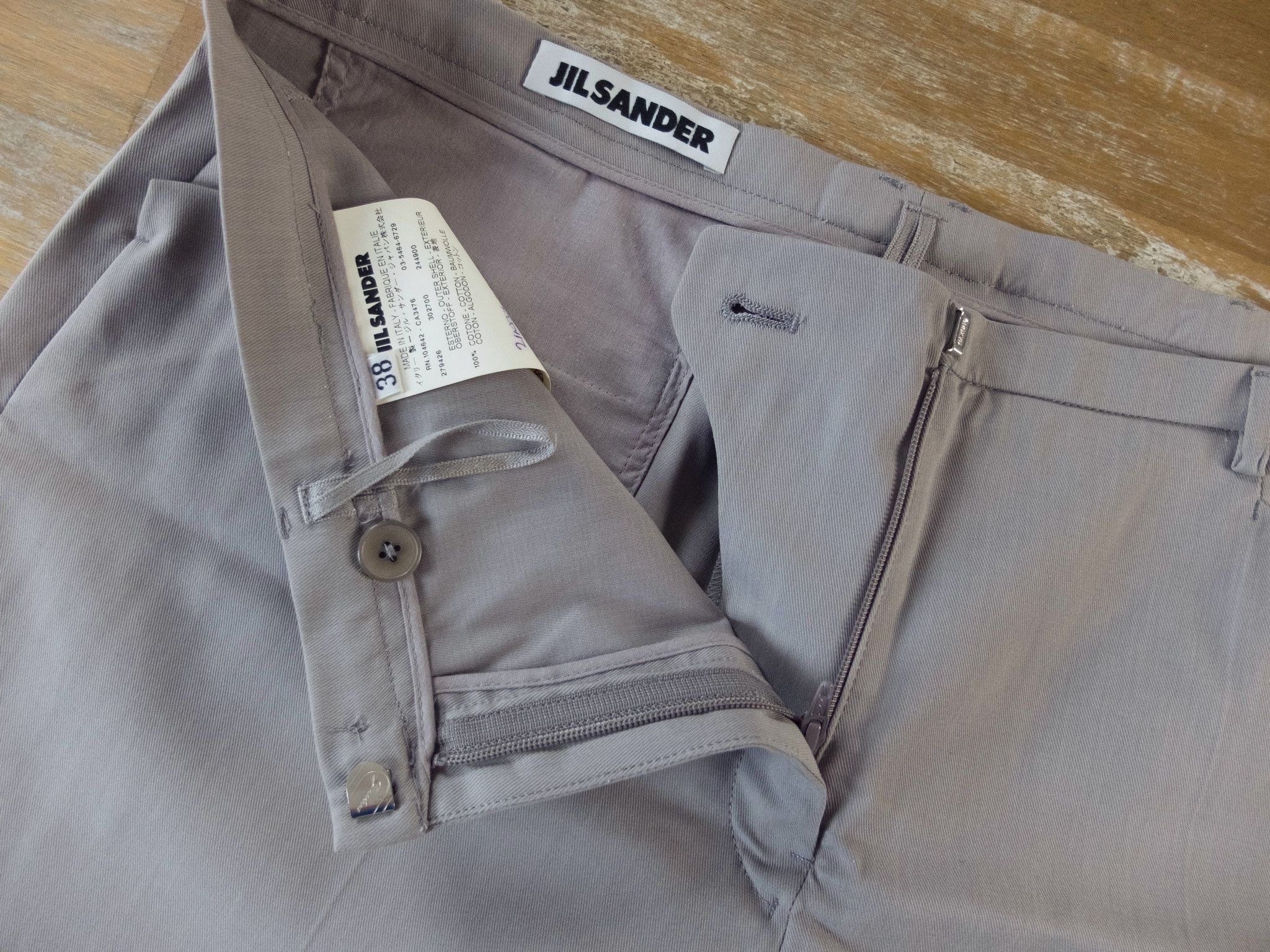 Jil Sander JIL SANDER vintage solid gray cotton mini shorts 6 38 Size 30" / US 8 / IT 44 - 5 Thumbnail