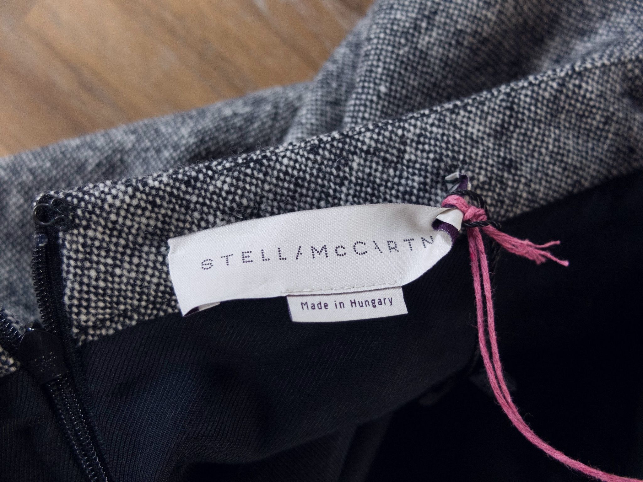 Stella McCartney STELLA MCCARTNEY asymmetrical gray wool skirt XS 4 38 Size 26" / US 2 / IT 38 - 7 Thumbnail