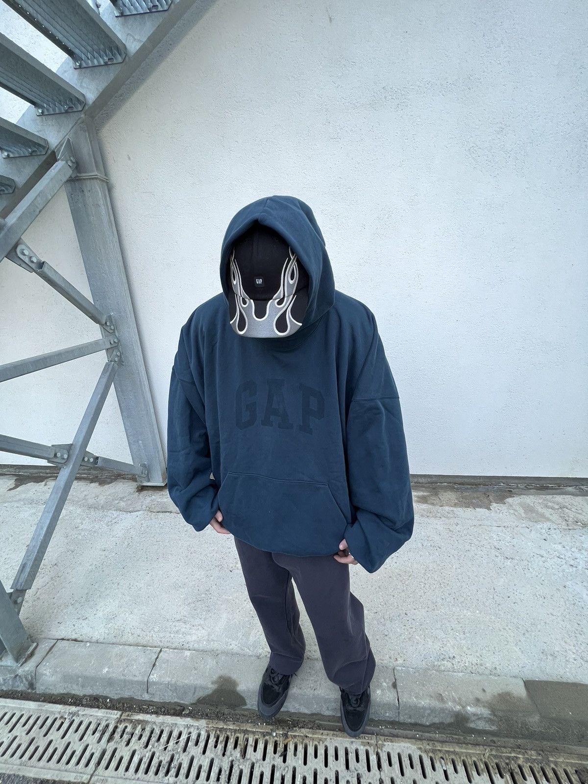 Gap Balenciaga Yeezy Gap Engineered Dove Hoodie Size US XXL / EU 58 / 5 - 10 Thumbnail