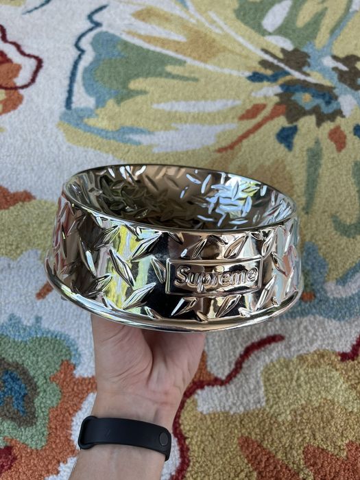 Supreme Supreme Diamond Plate Dog Bowl SS23 Silver | Grailed