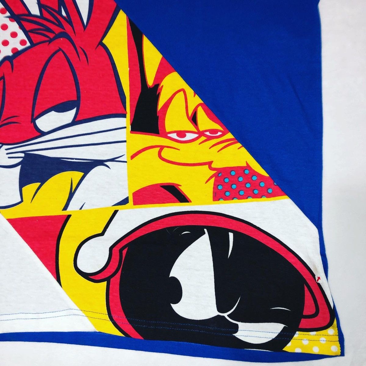 Vintage Vintage Warner Bros. ACME FACTORY “Looney Tunes Squad Tee” Size US M / EU 48-50 / 2 - 6 Thumbnail