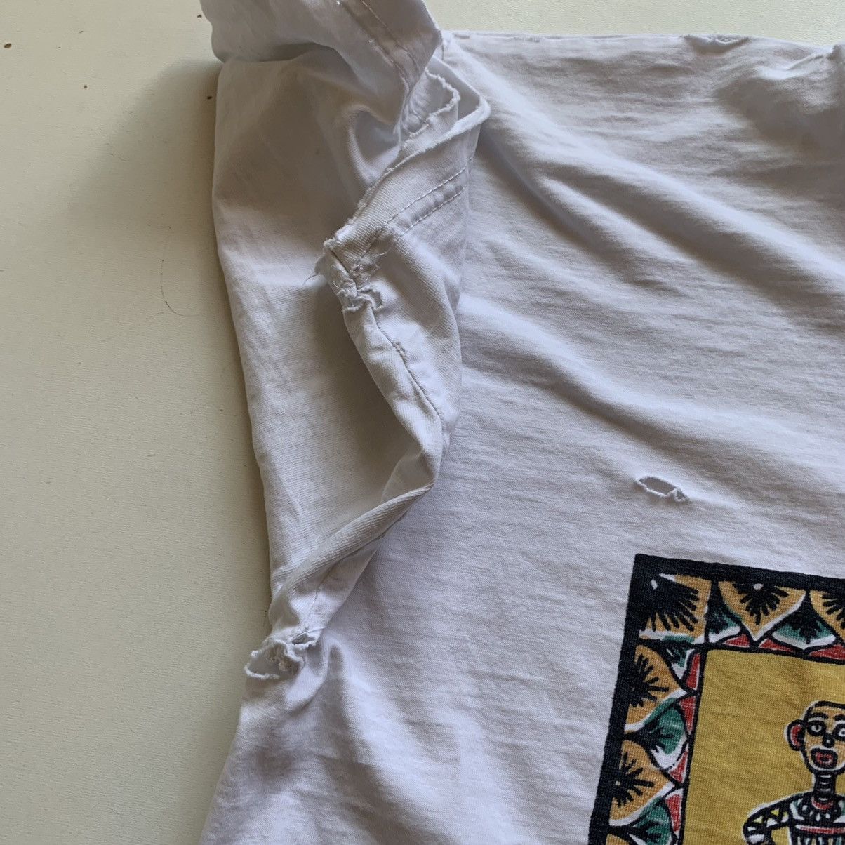 Vintage Vintage 1990s Native Aboriginal Art Graphic T Shirt White Size US L / EU 52-54 / 3 - 4 Thumbnail